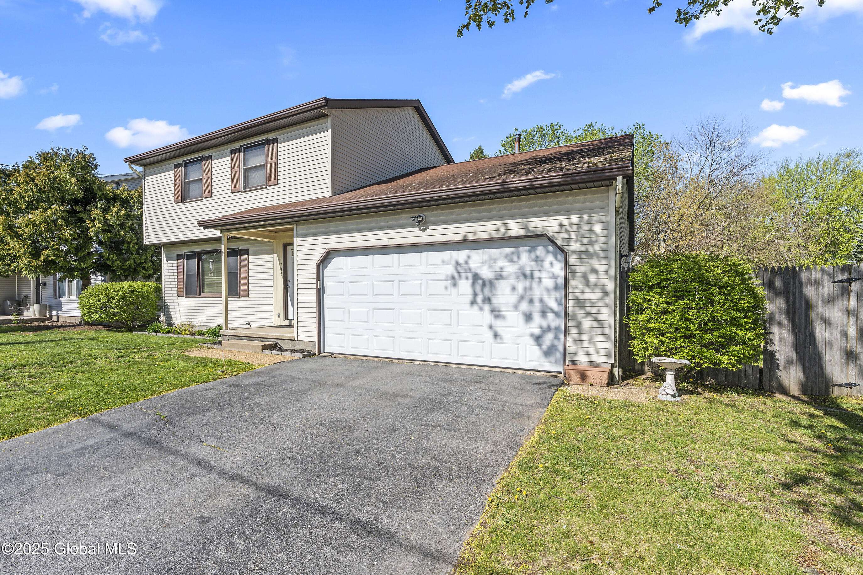 Schenectady, NY 12304,1745 Nora Avenue