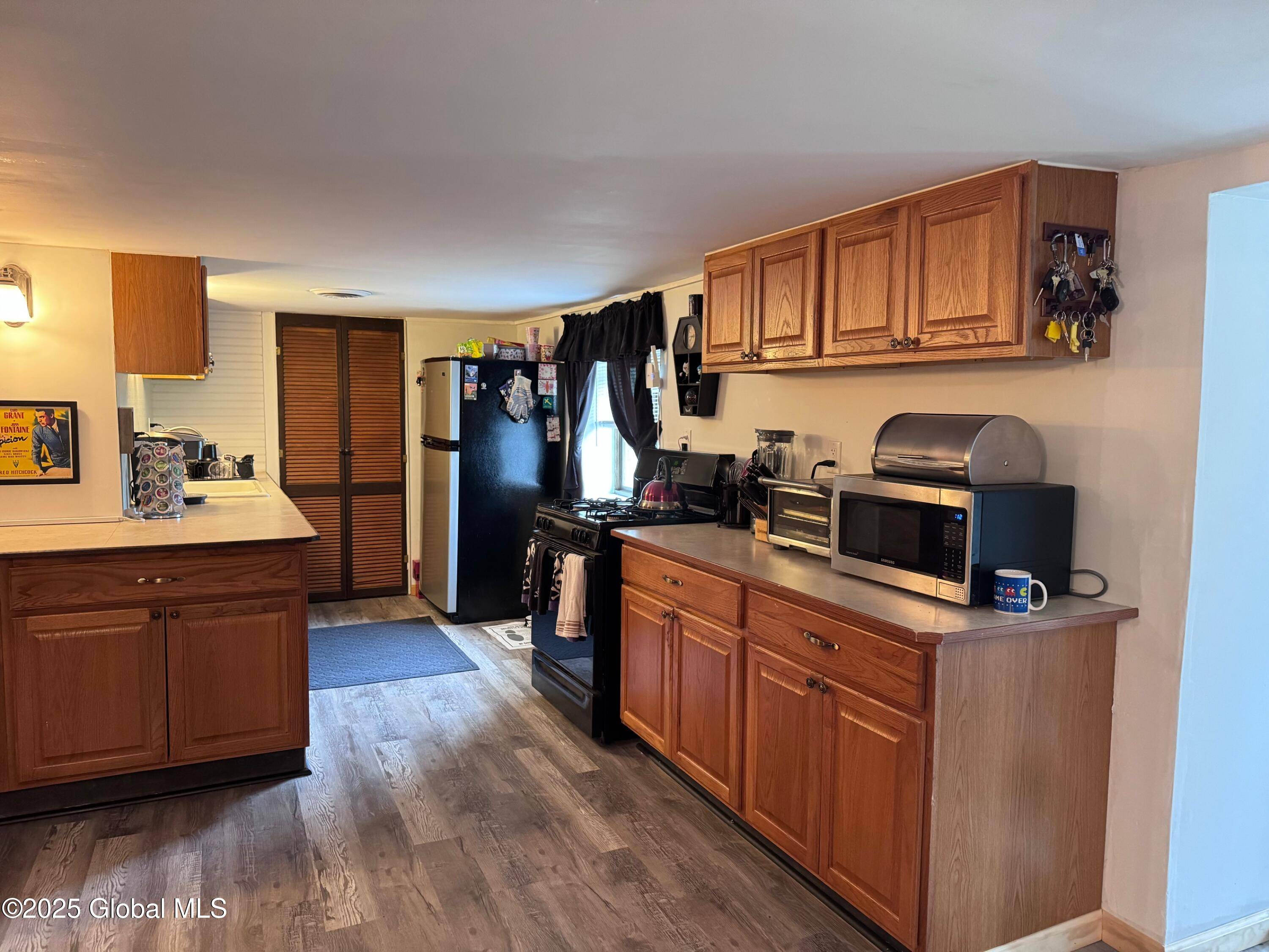 Milton, NY 12020,71 Greenfield Avenue