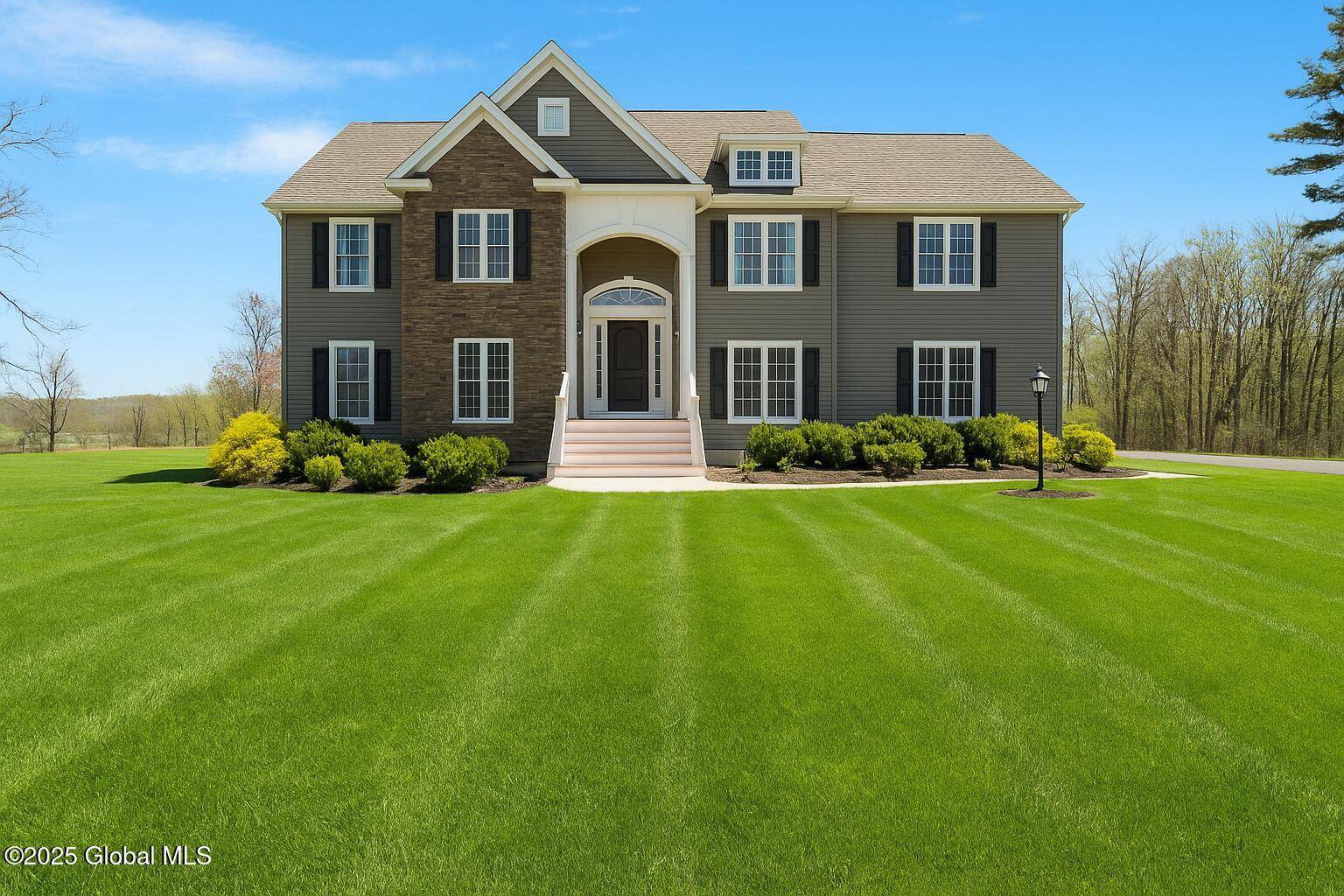 Stillwater, NY 12170,3 Riverside Court