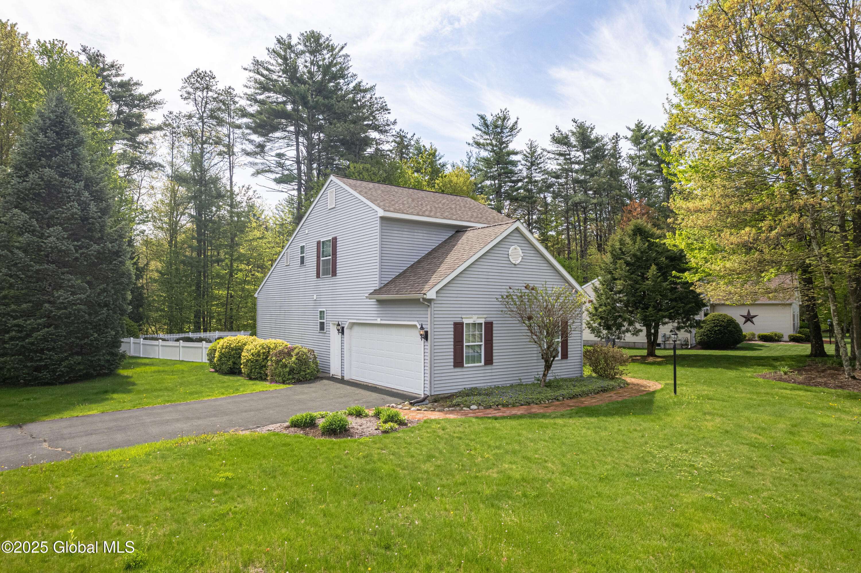 Queensbury, NY 12804,63 Kettles Way