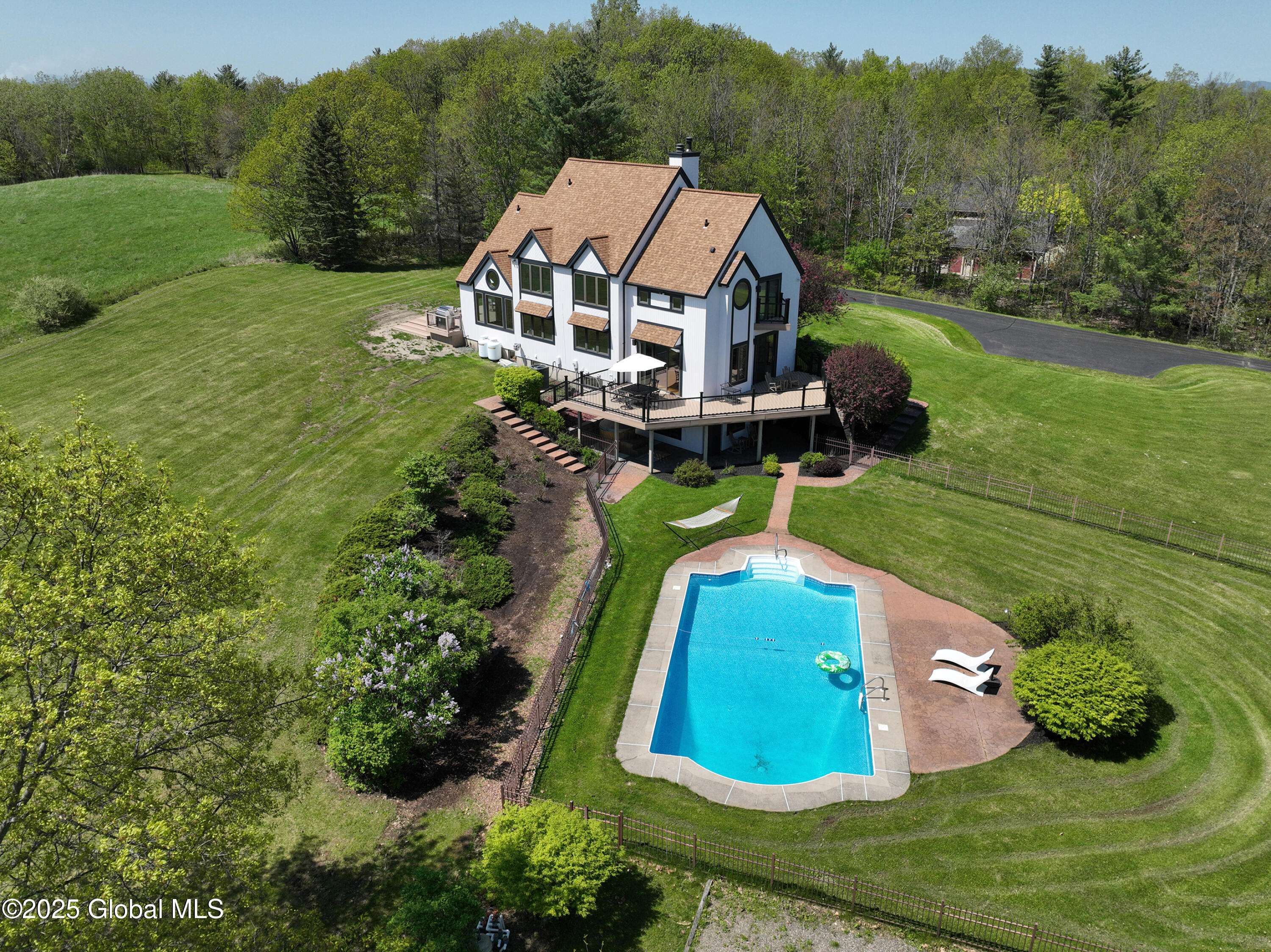 Sand Lake, NY 12061,16 Timberland Drive