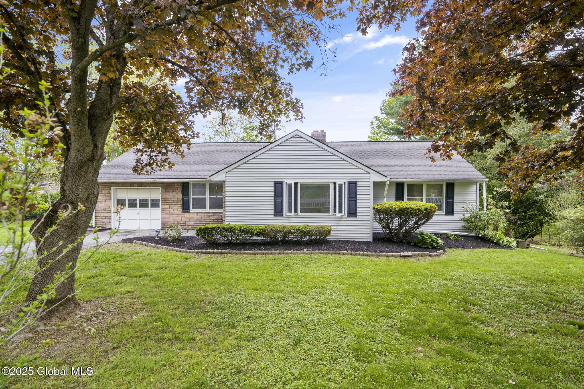 Schaghticoke, NY 12182,6 Starr Road