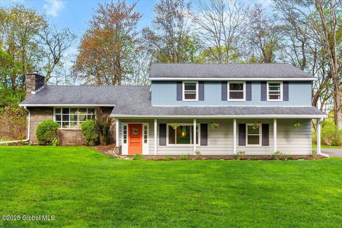 Troy, NY 12180,1 The Knoll