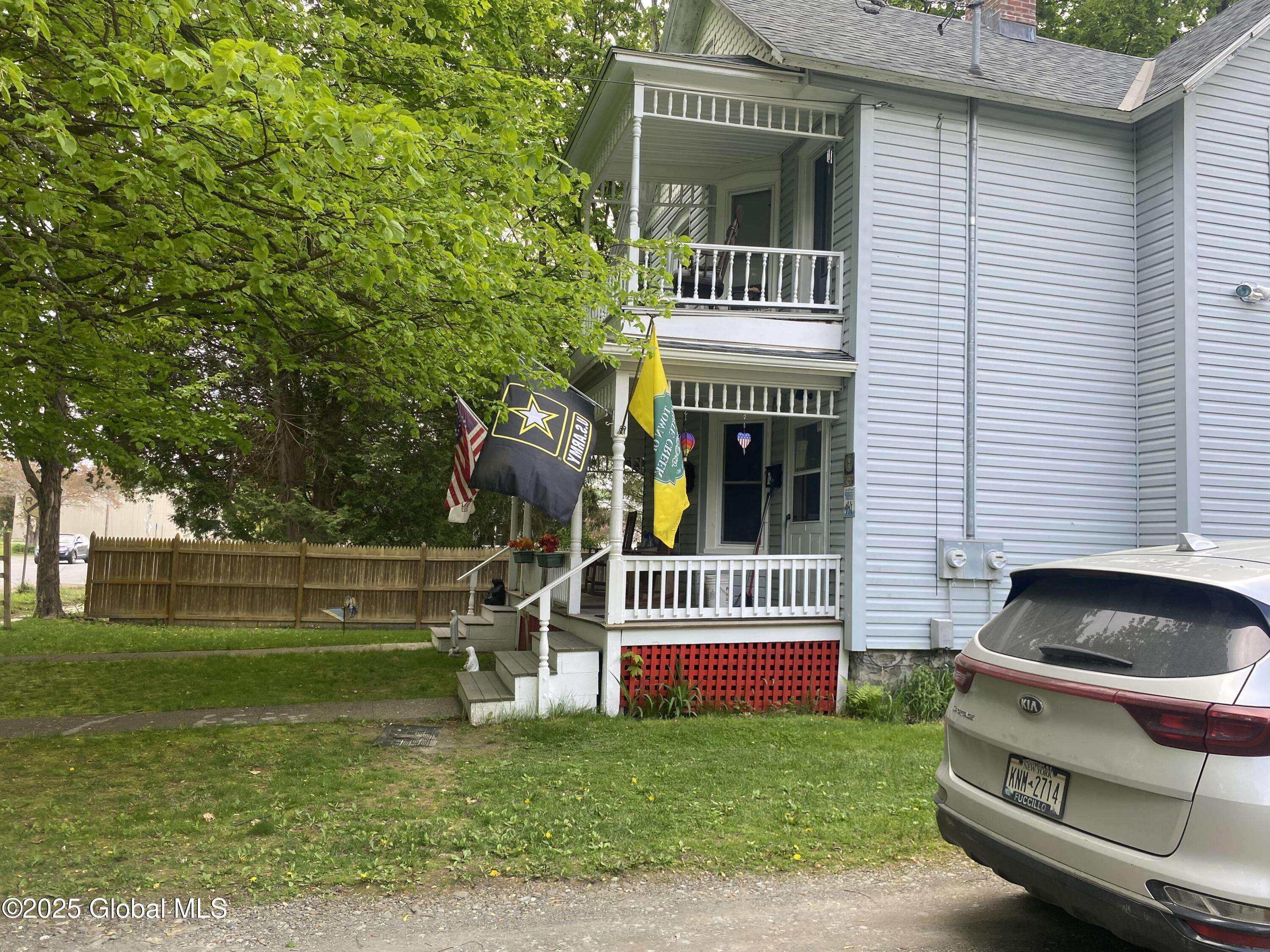 Cambridge, NY 12816,24-26 Avenue A