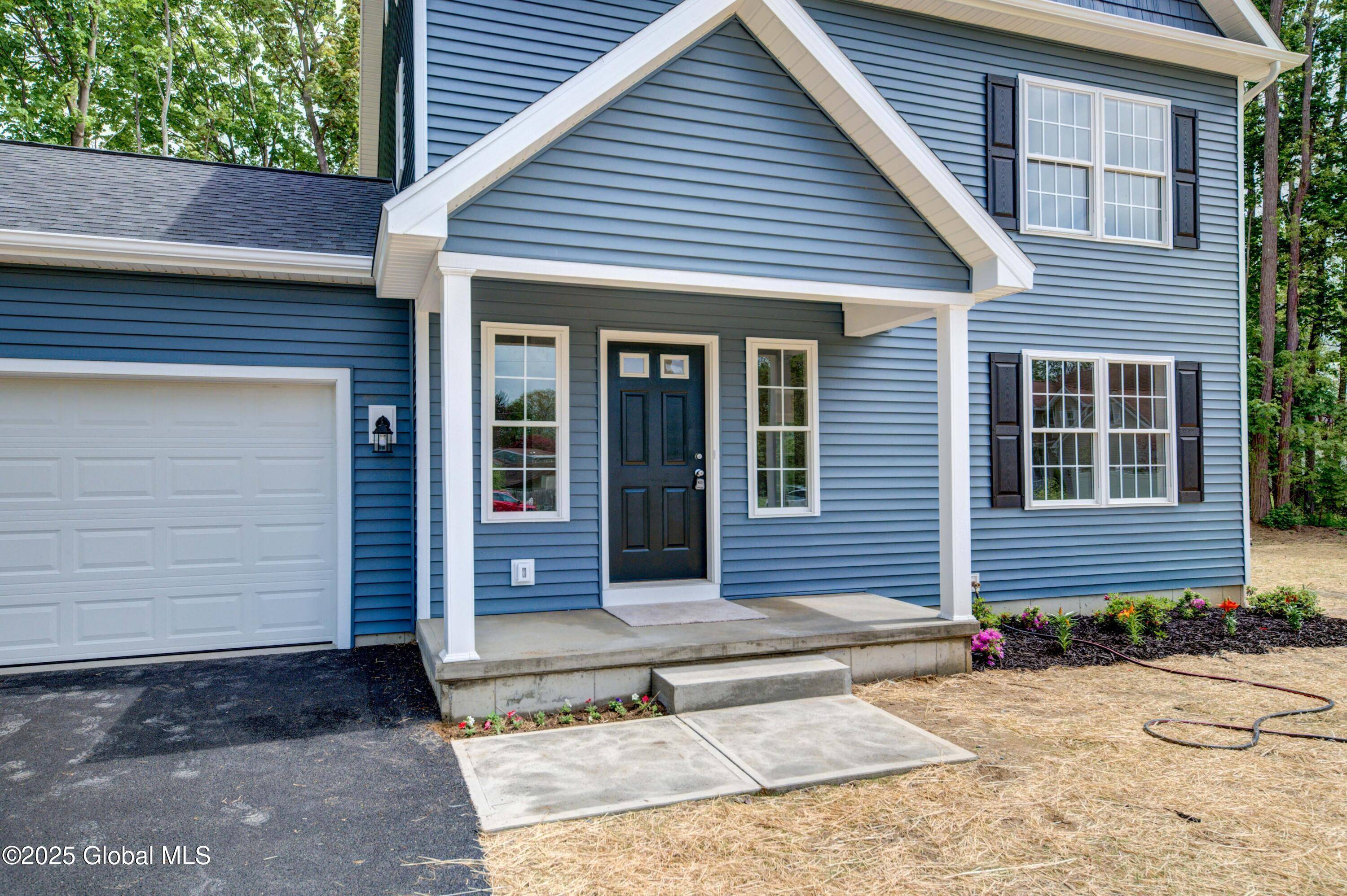 Schenectady, NY 12306,100 Anna Ct Court