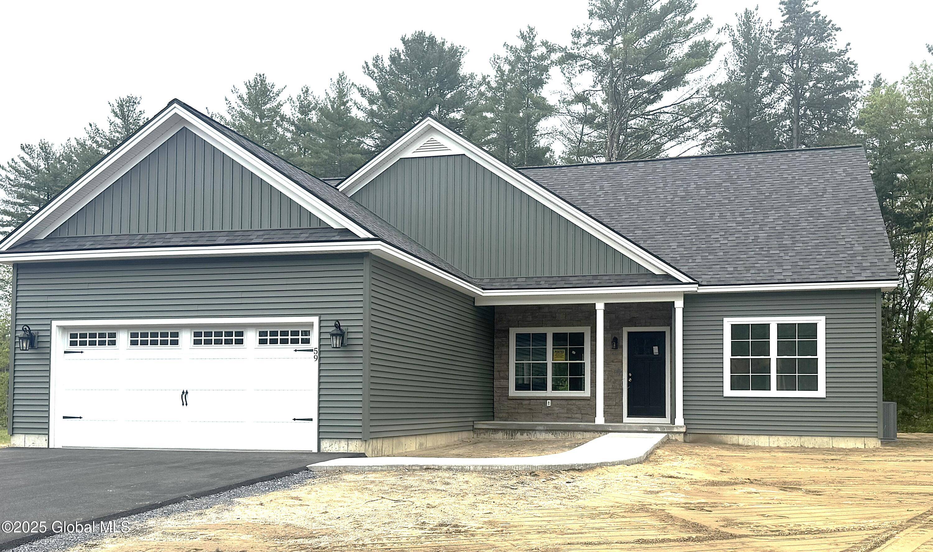 Queensbury, NY 12804,59 Dean Thomas Way