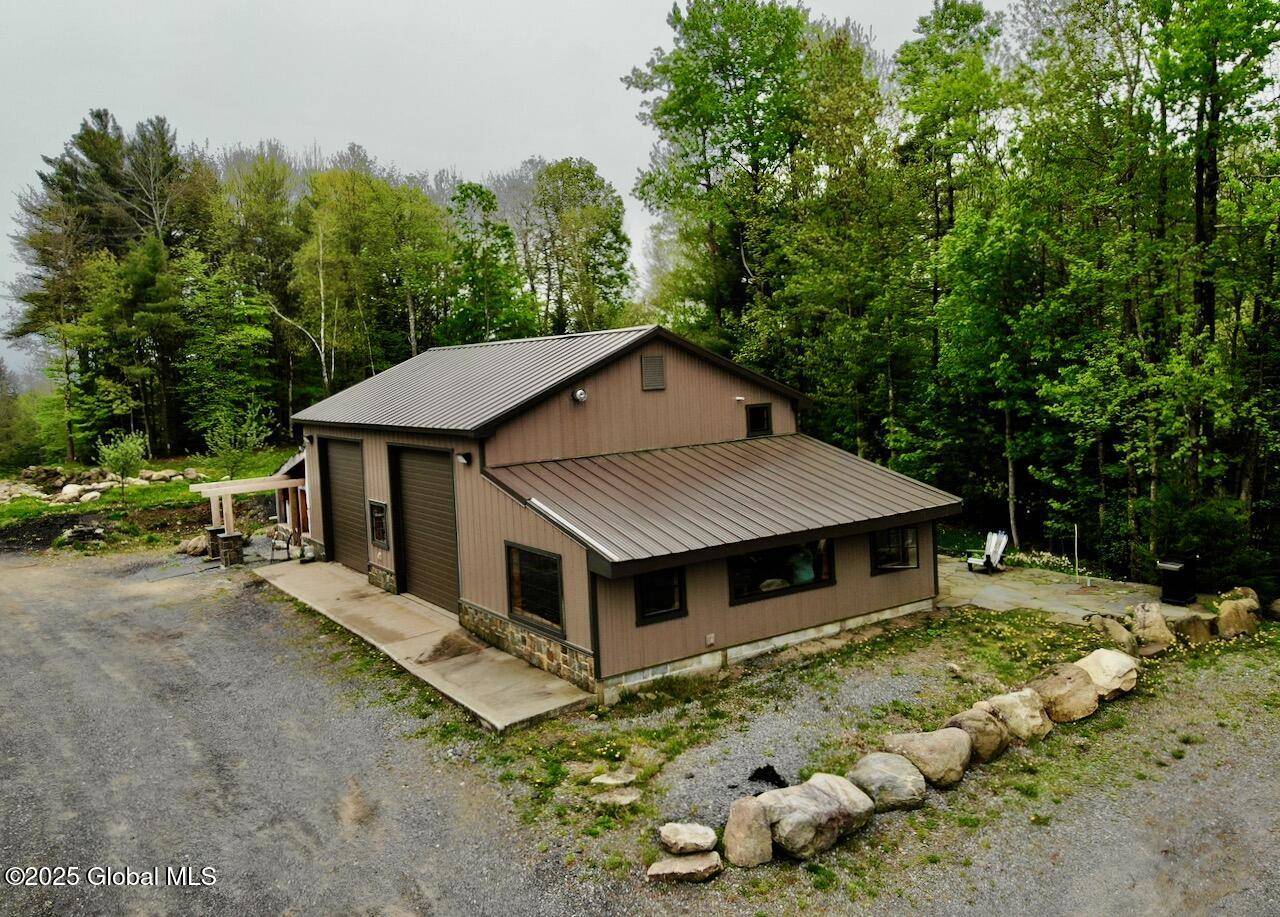 Providence, NY 12850,7331 Bills Road