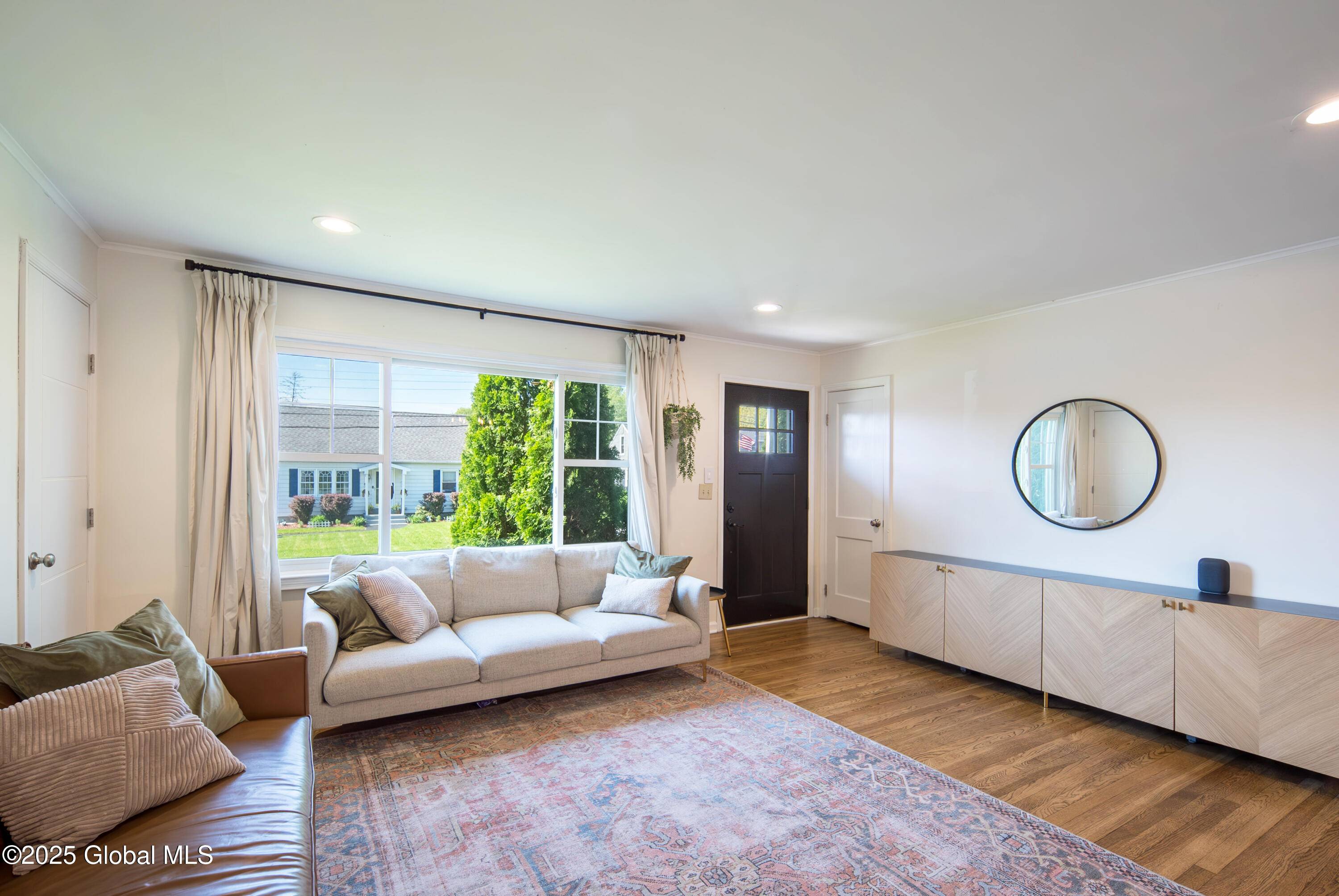 Halfmoon, NY 12065,3 Hayner Heights