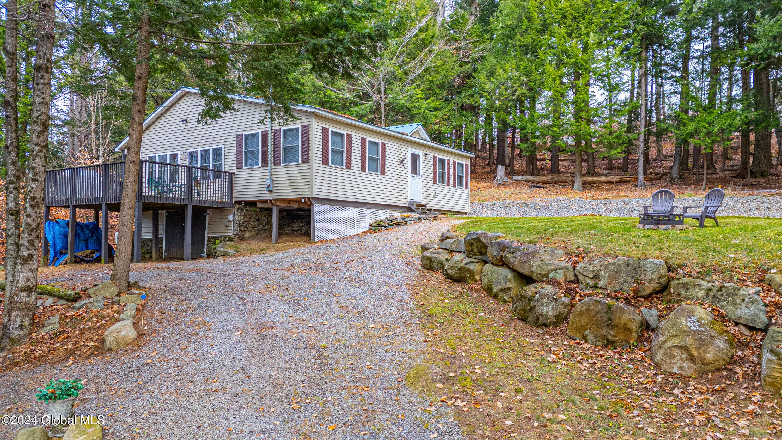 Day, NY 12835,12 Birch Place