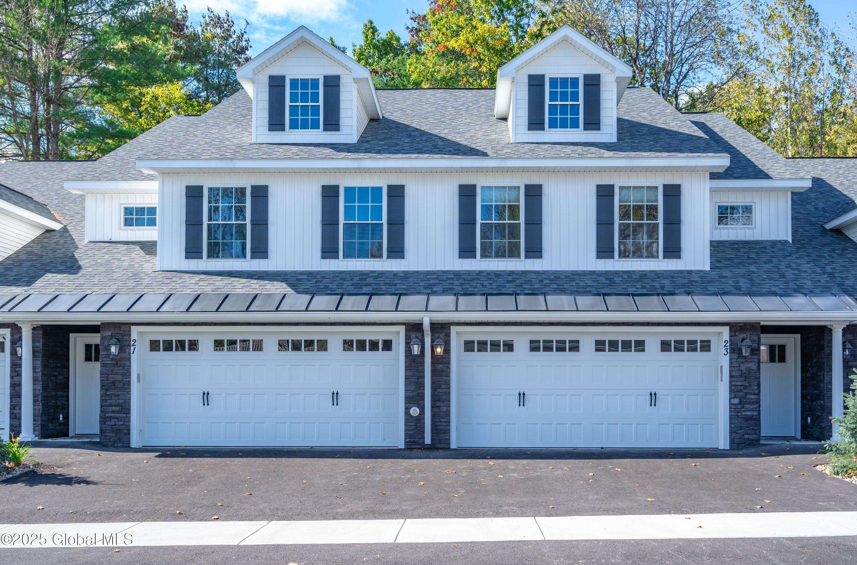 Rotterdam, NY 12306,148 Carriage Boulevard