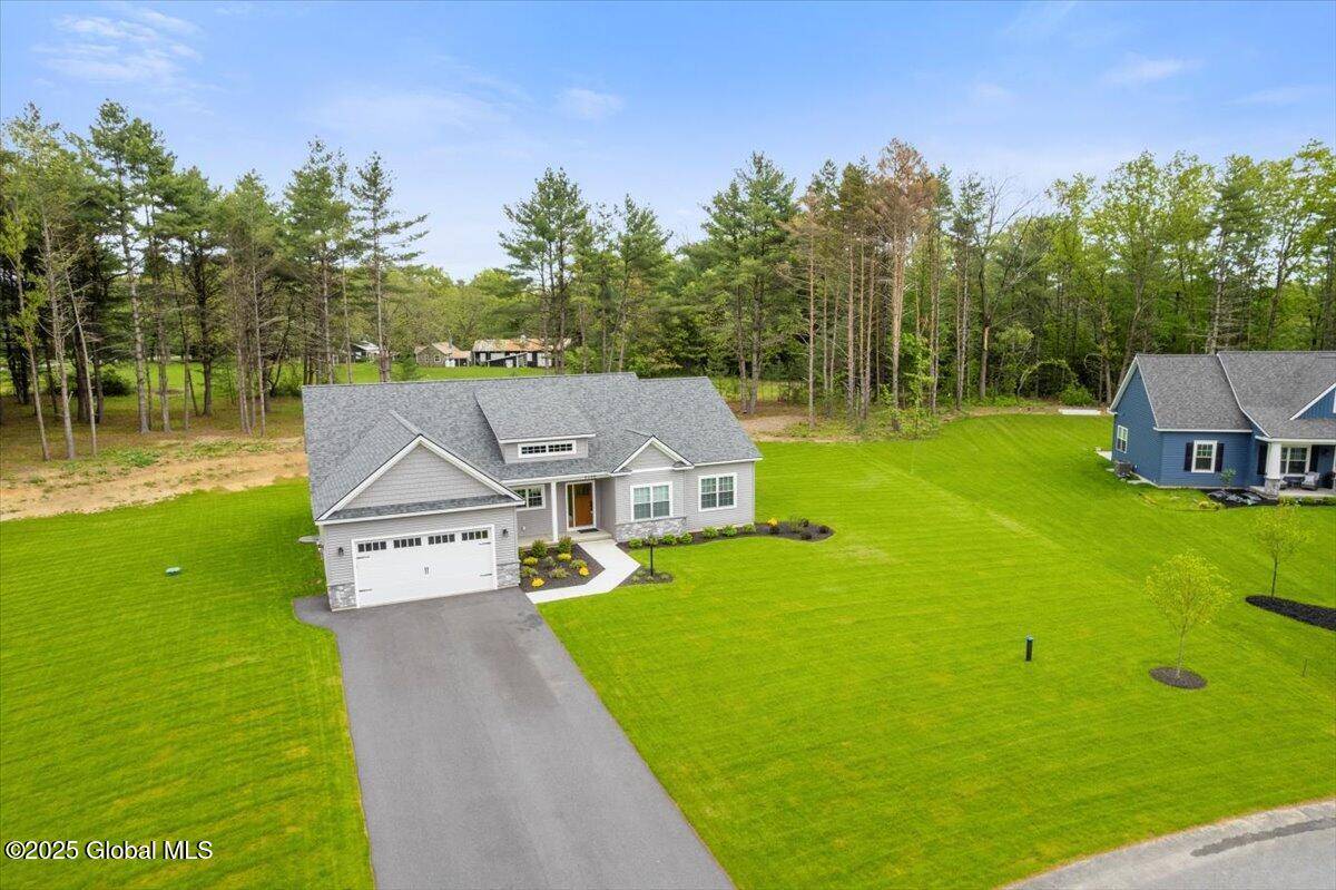 Moreau, NY 12831,5 Lookout Circle