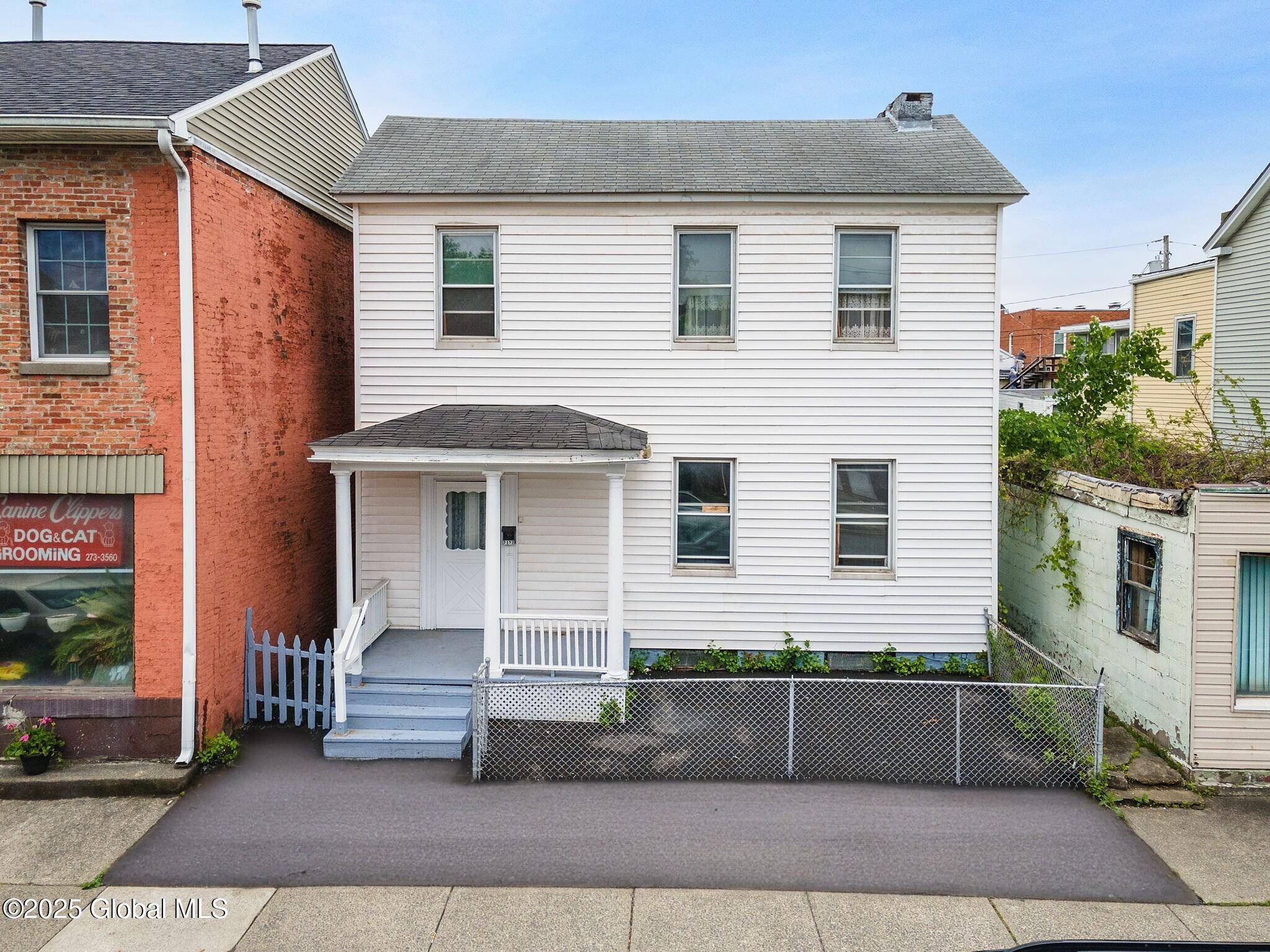 Watervliet, NY 12189,2127 2nd Avenue