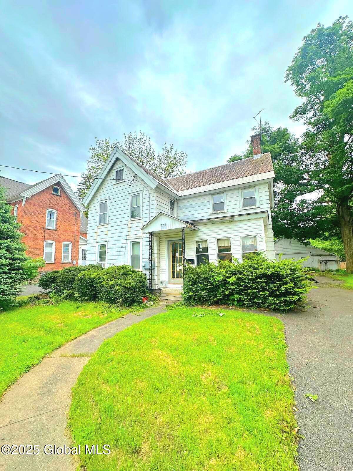 Rome, NY 13440,728 N Madison Street