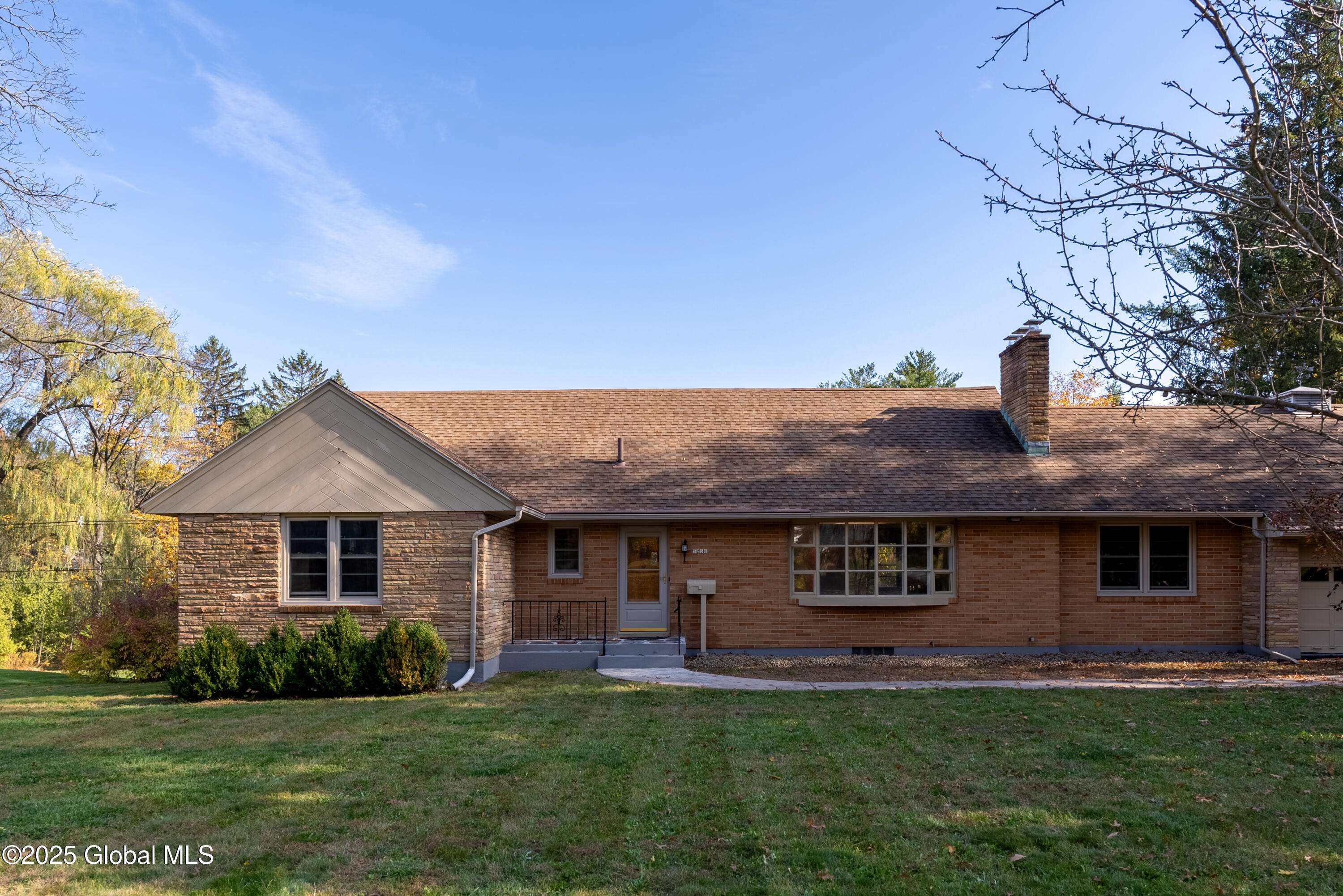 Niskayuna, NY 12309,1258 Hawthorn Road