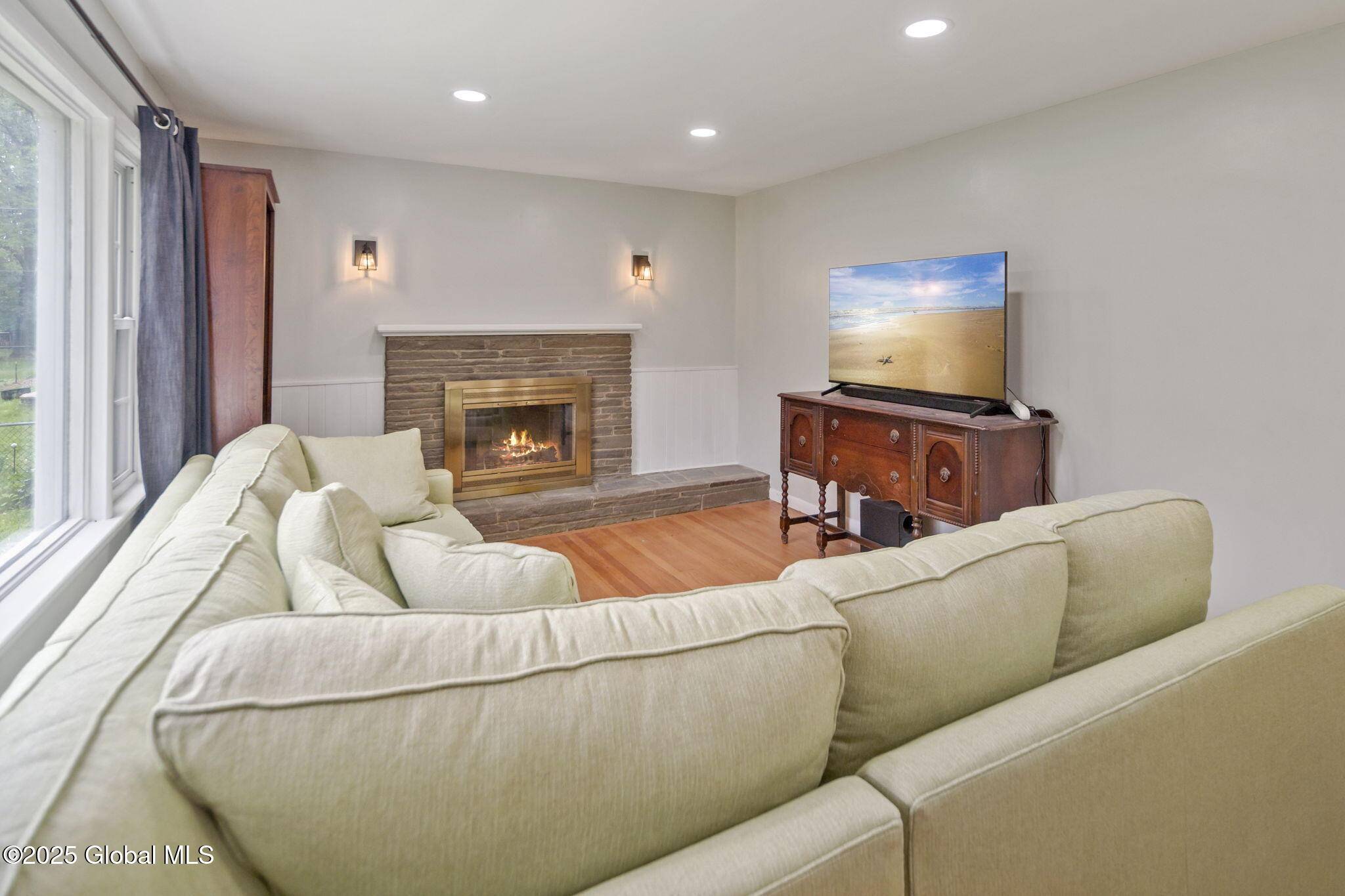 Niskayuna, NY 12309,1920 Dover Road