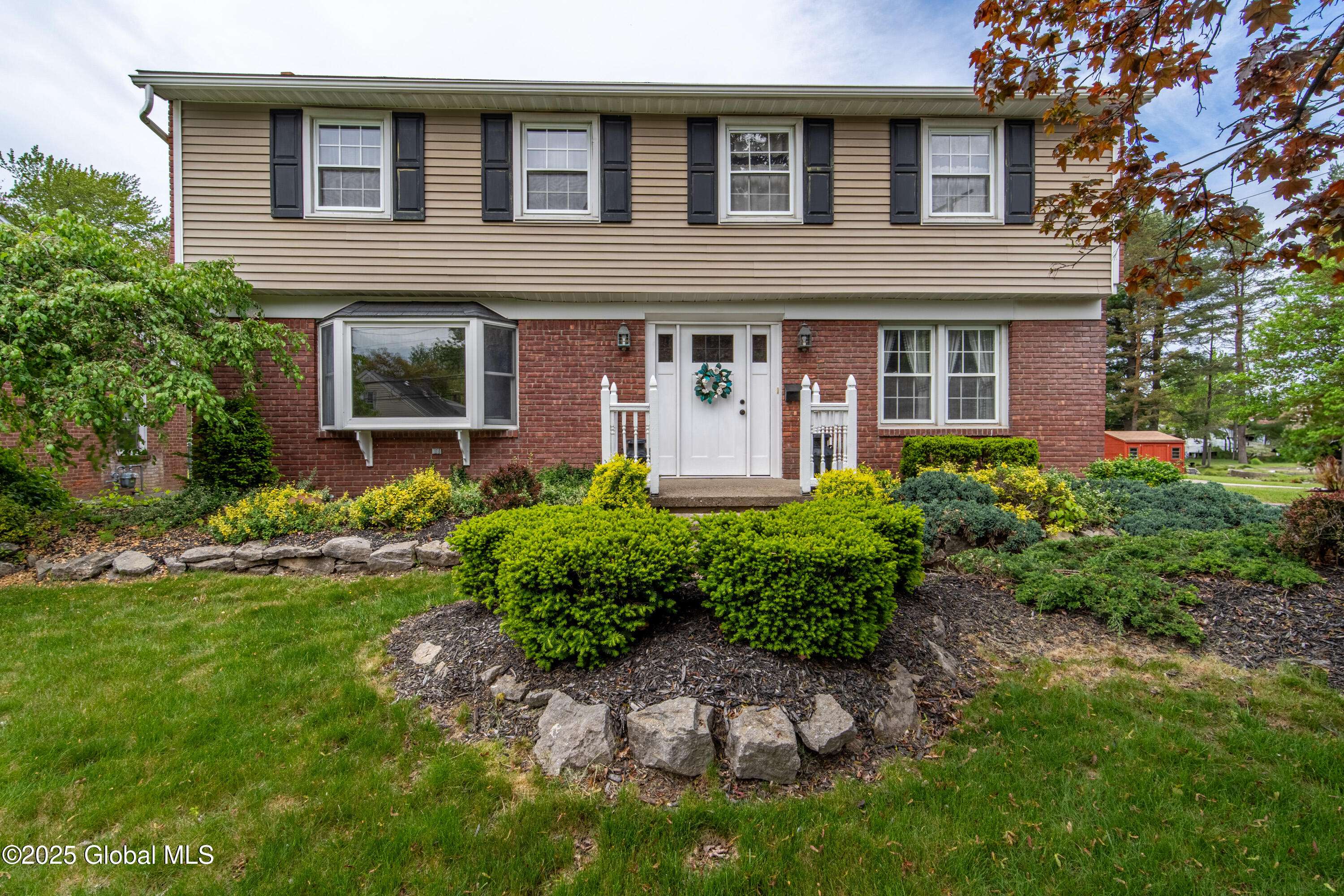 Colonie, NY 12205,76 McNutt Avenue