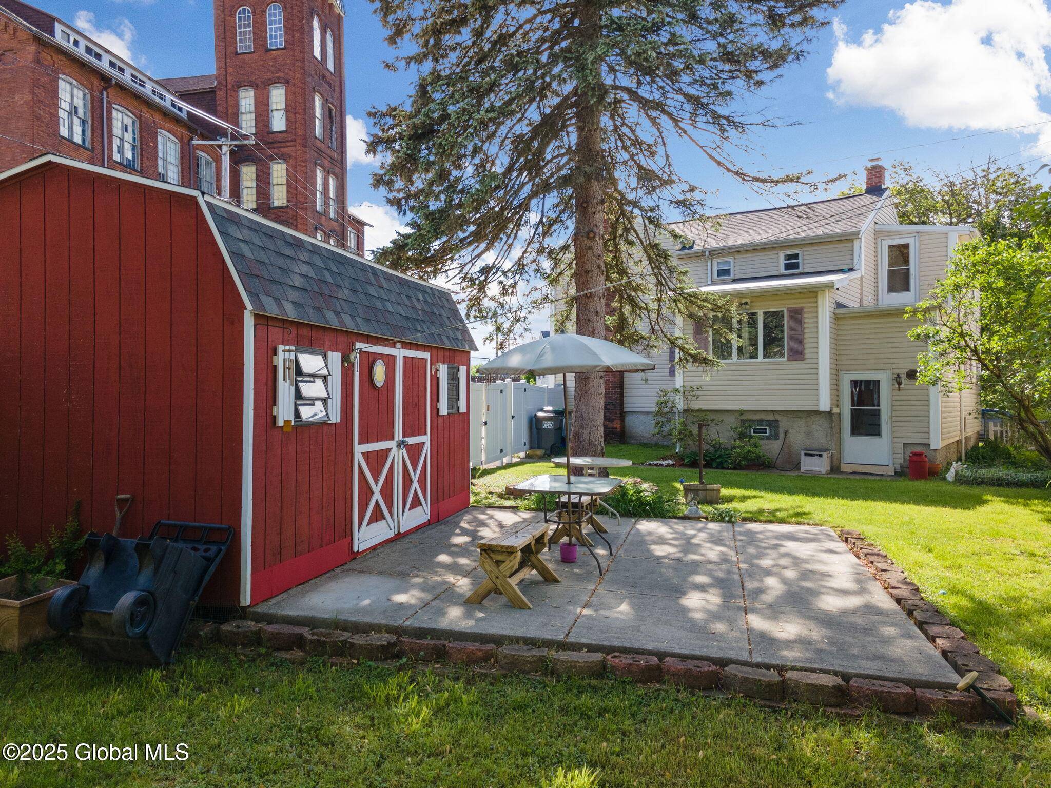 Waterford, NY 12188,37 Mohawk Avenue