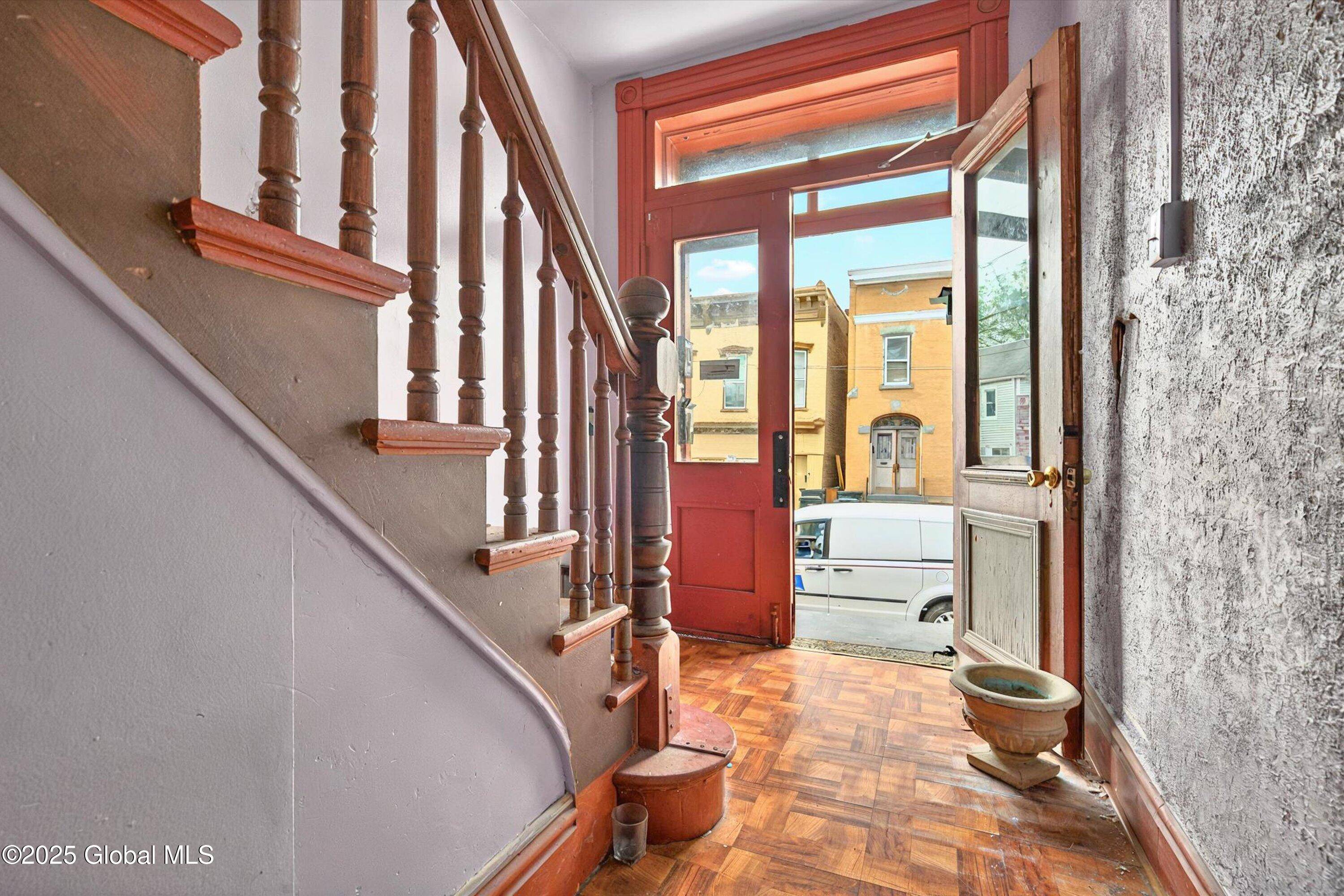 Troy, NY 12180,308 3rd Street