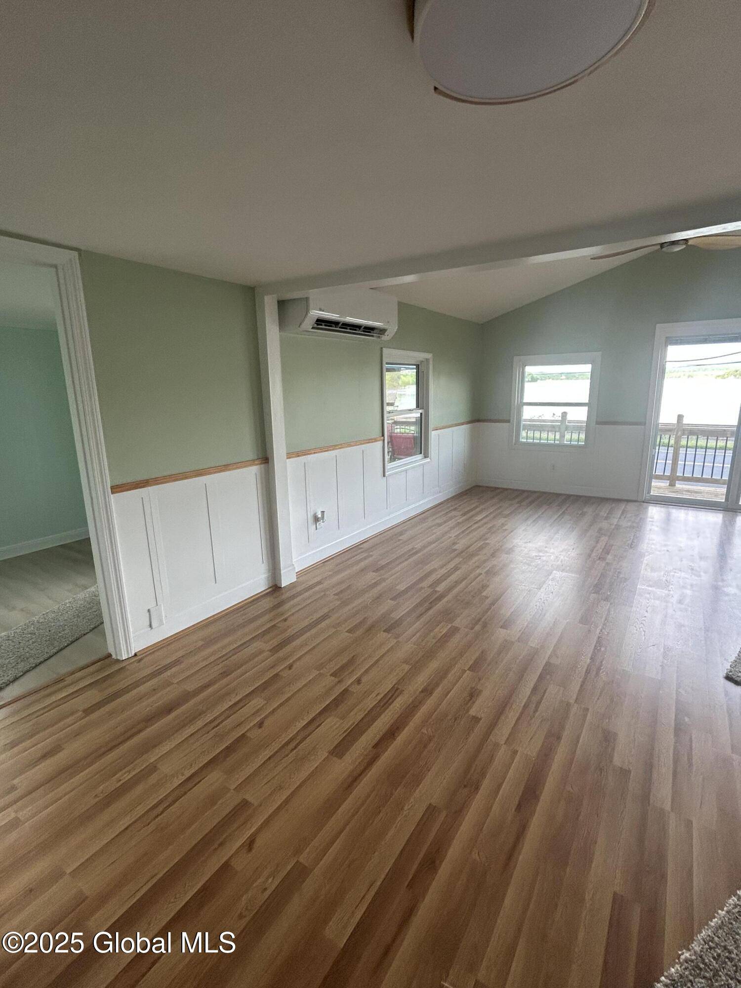 Ticonderoga, NY 12883,377 NYS Route 22