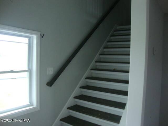 Canajoharie, NY 13317,422 W Ames Road