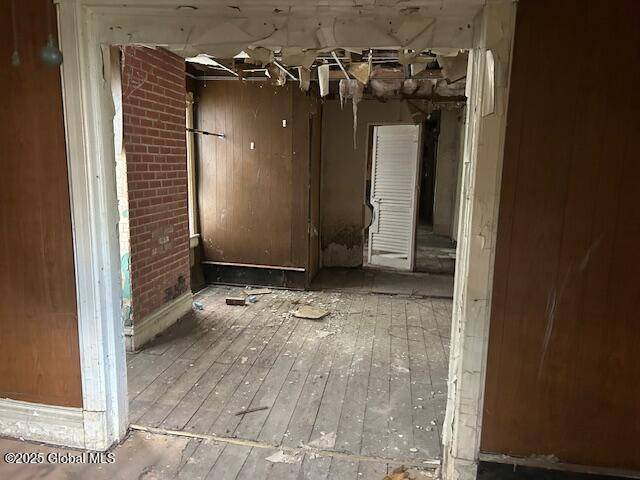 Troy, NY 12180,17 Park Avenue