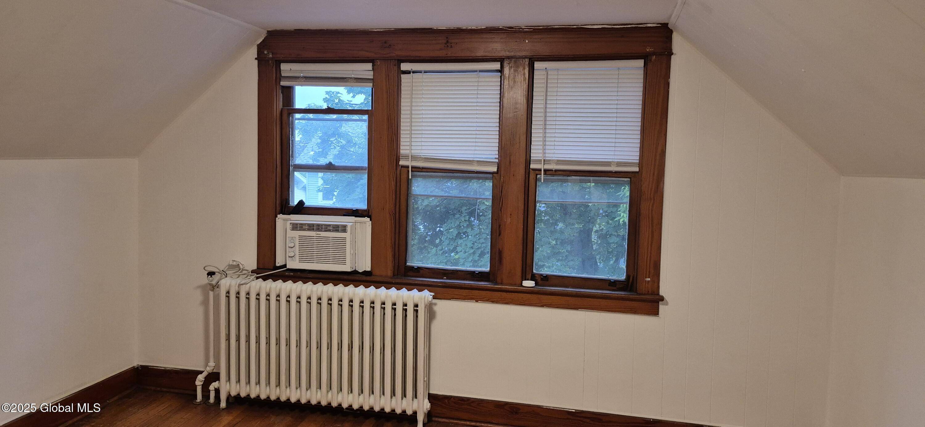 Albany, NY 12206,176 Benson Street