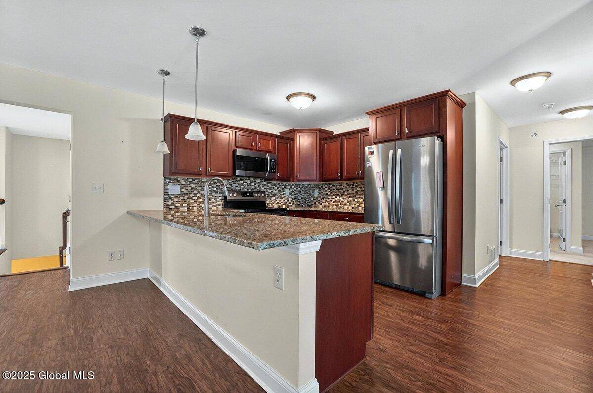 Ballston, NY 12020,15 Kasey Pass
