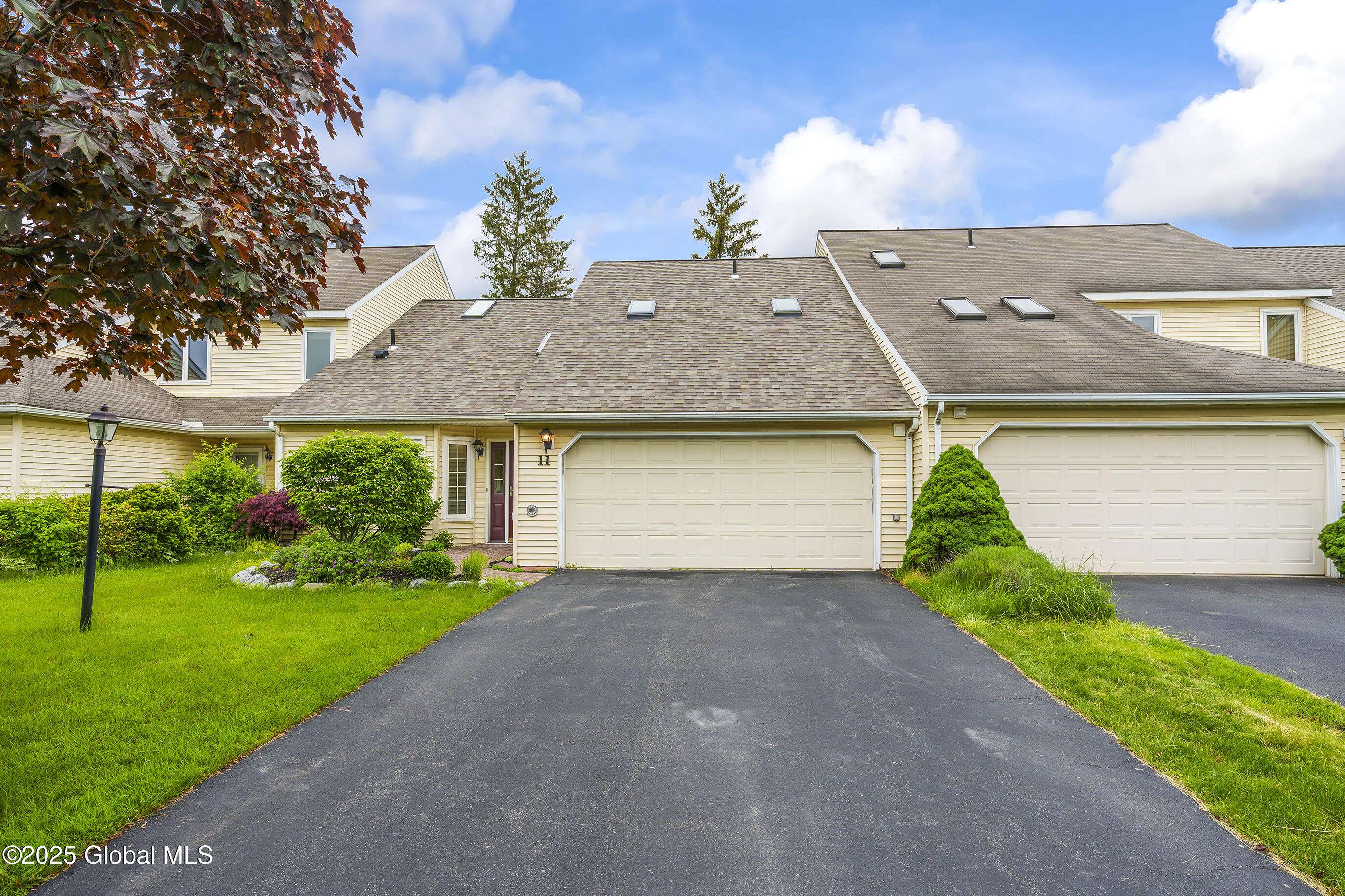 Bethlehem, NY 12077,11 Standish Drive