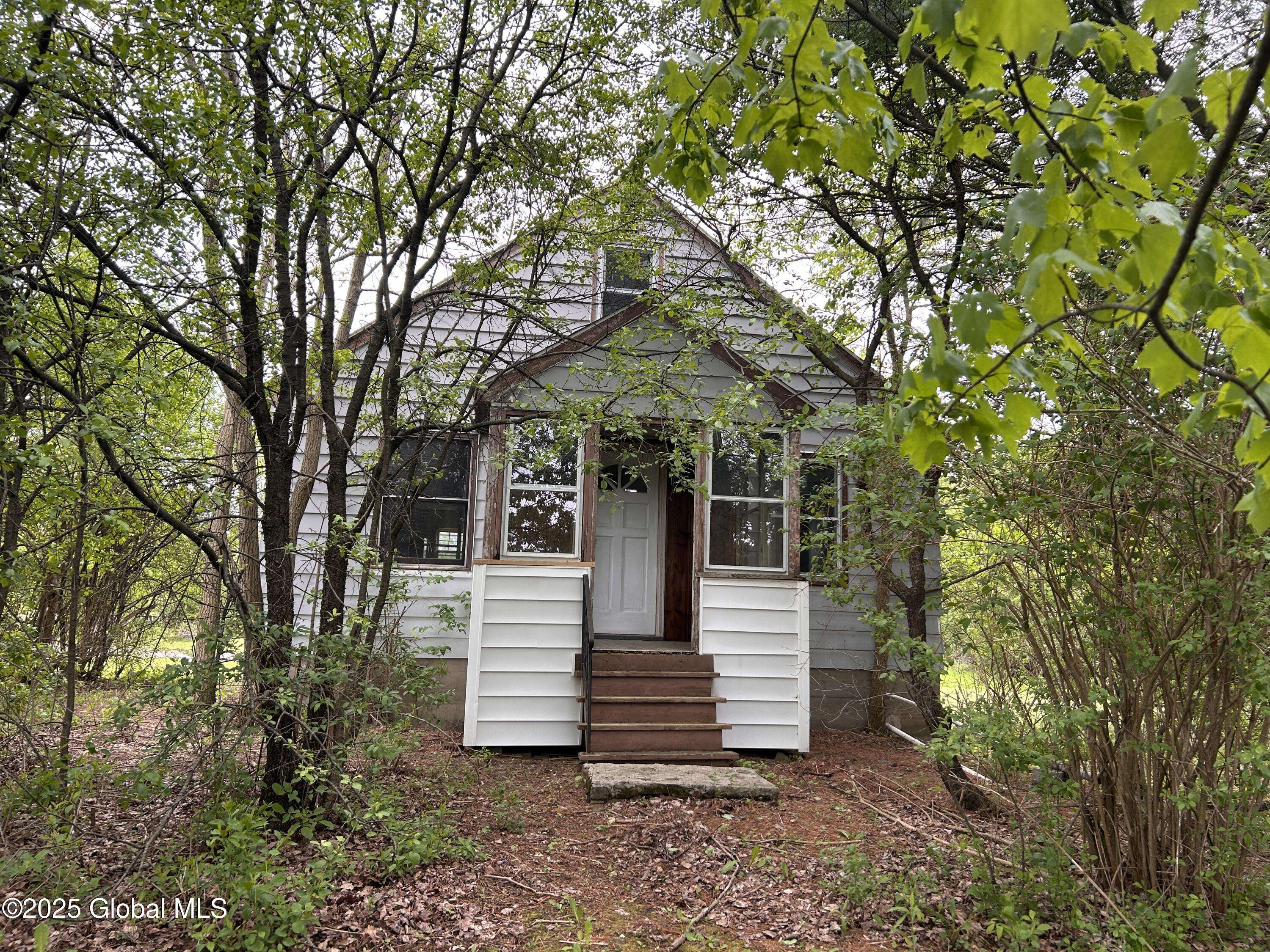 Glenville, NY 12302,1097 Church Rd Road