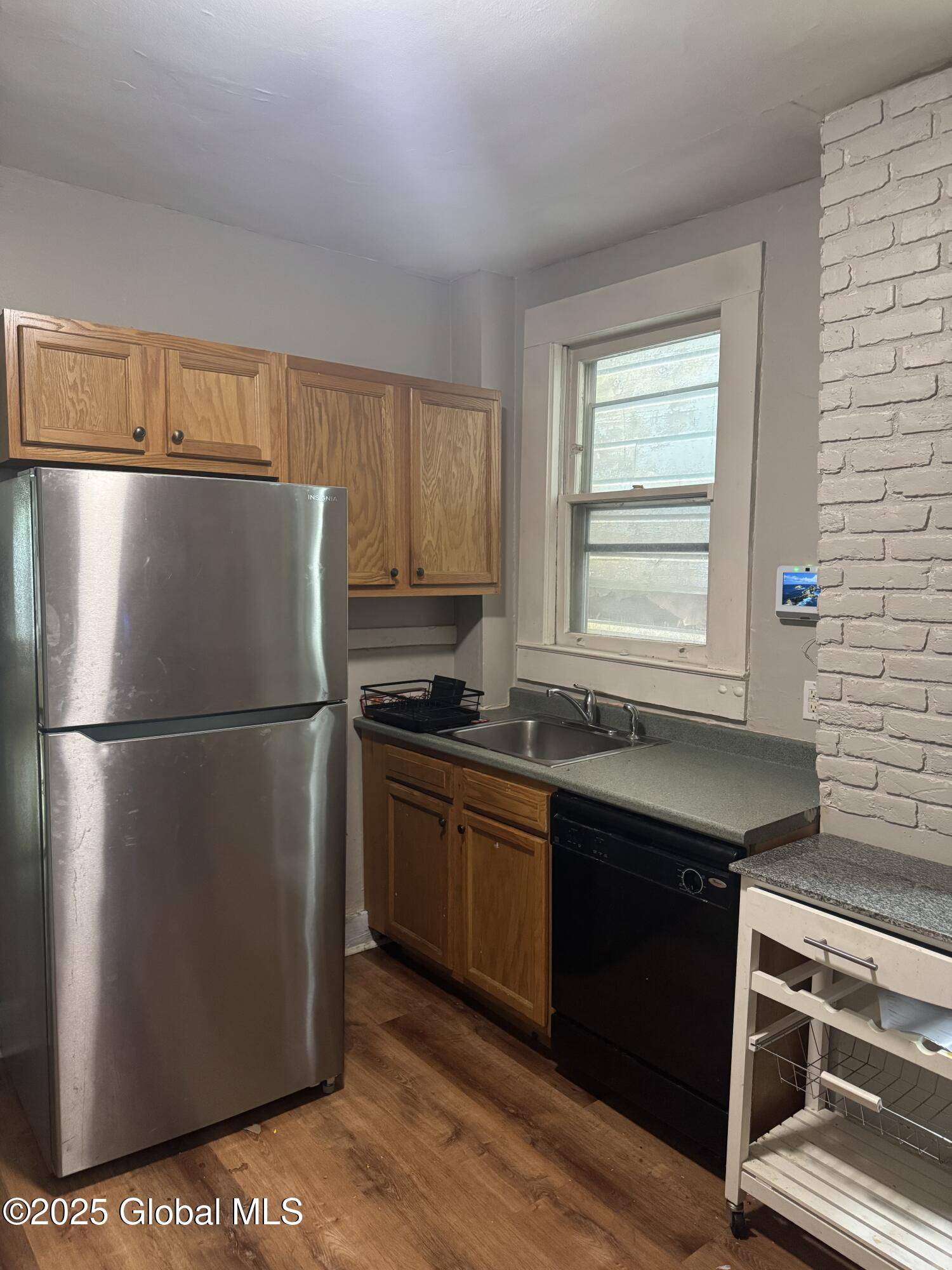 Albany, NY 12203,680 State Street #1