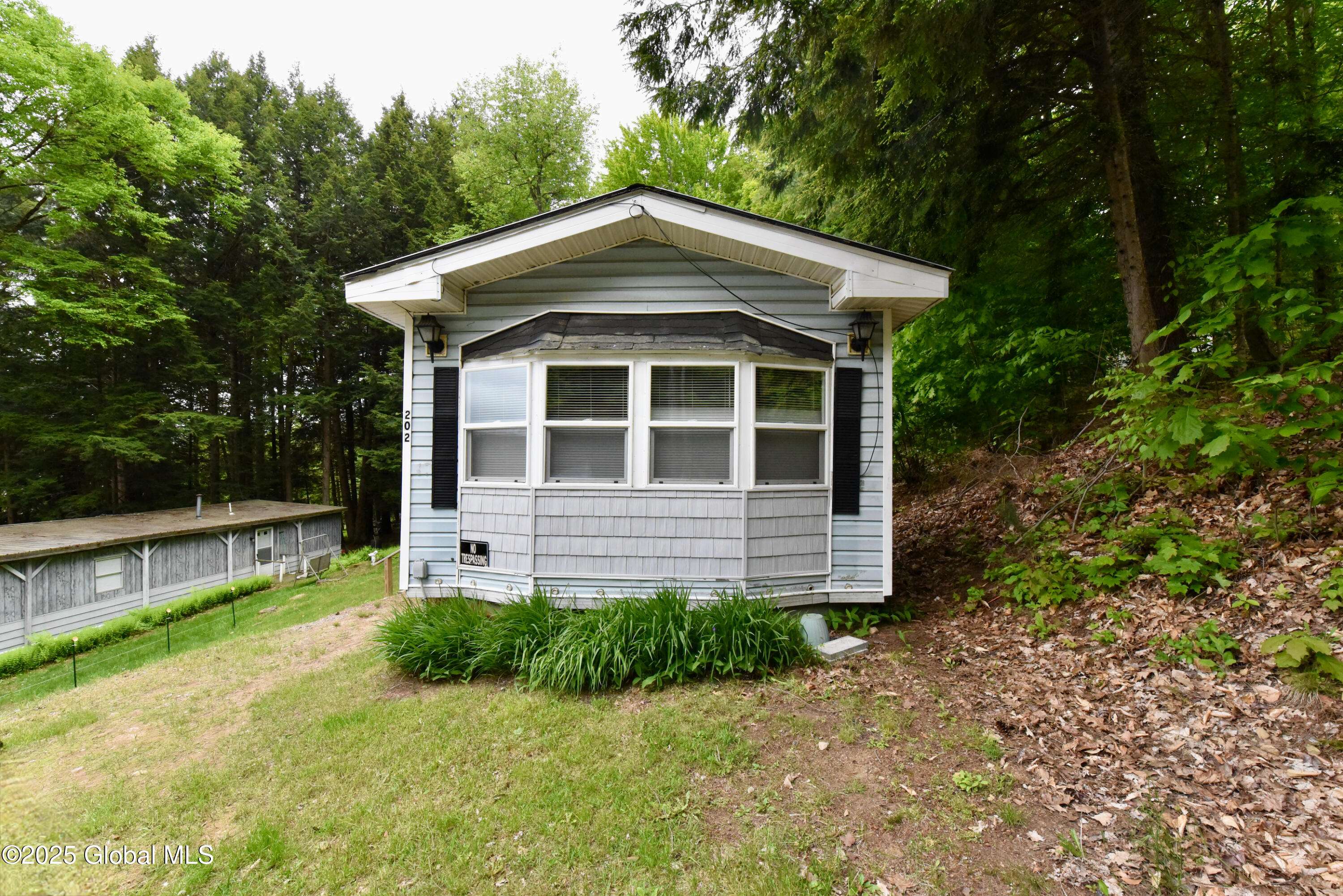 Edinburg, NY 12835,202 Lakeland Road