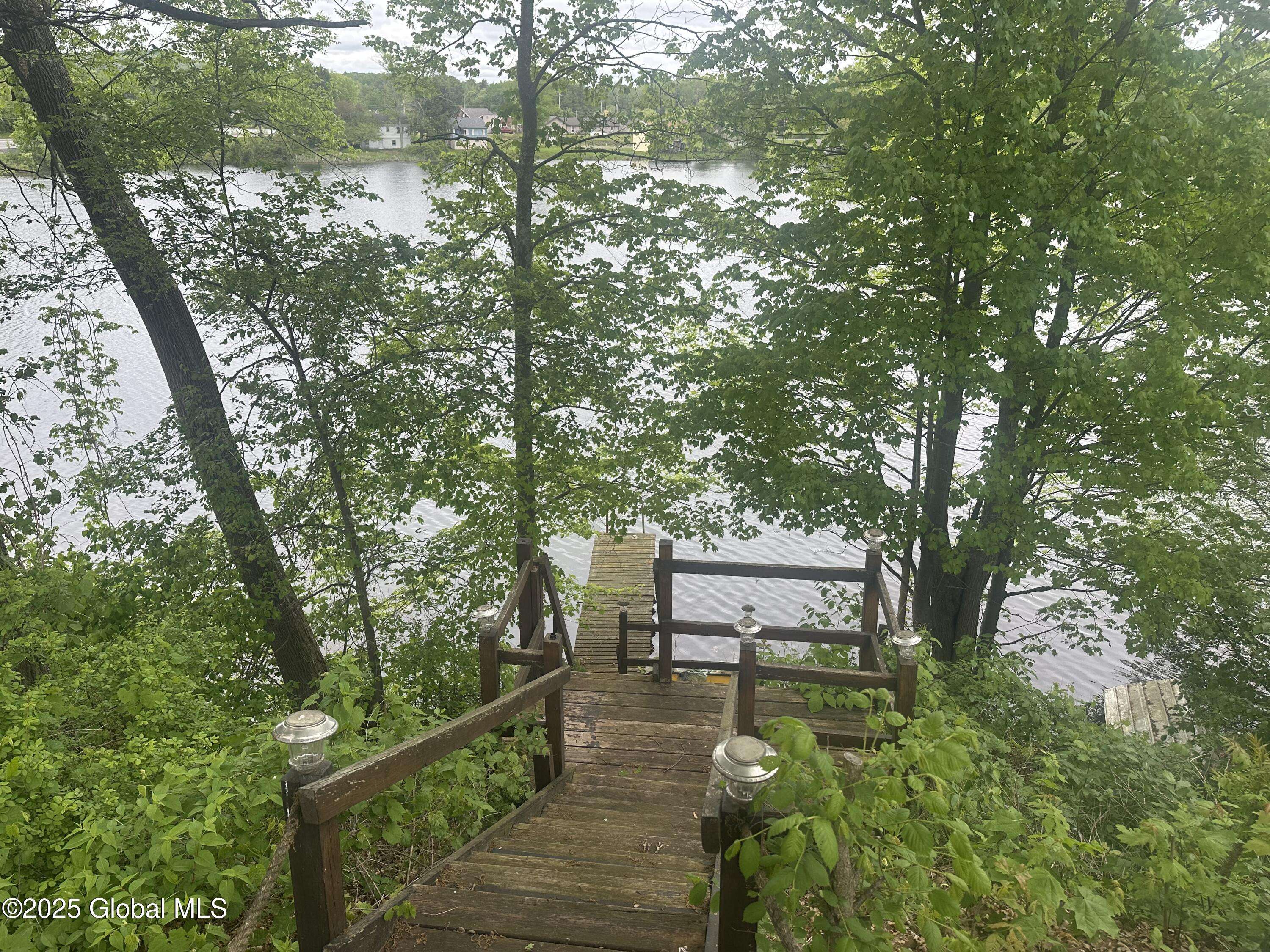 Cambridge, NY 12816,531 Sullivan Way