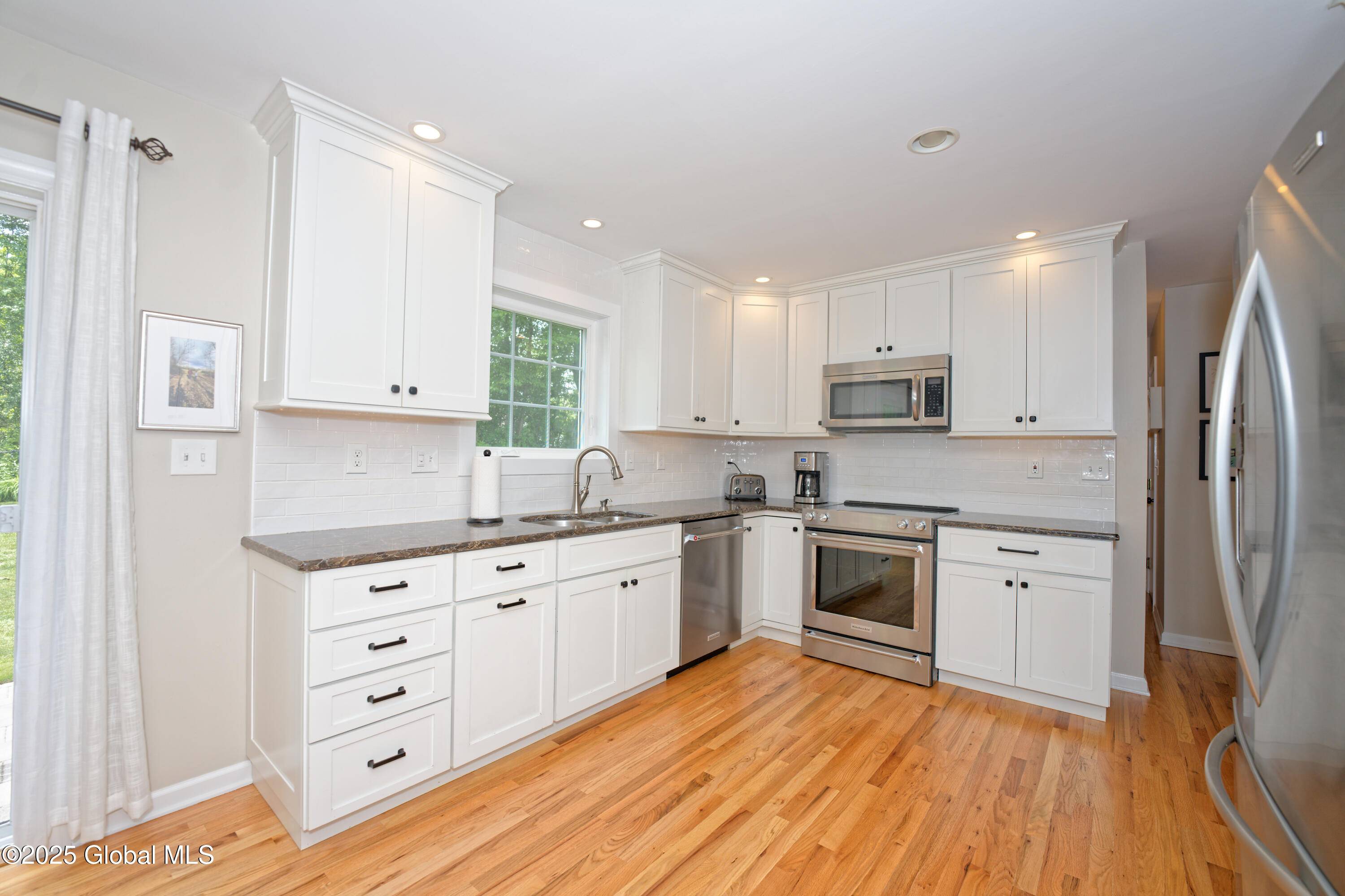 Clifton Park, NY 12065,42 Michelle Drive