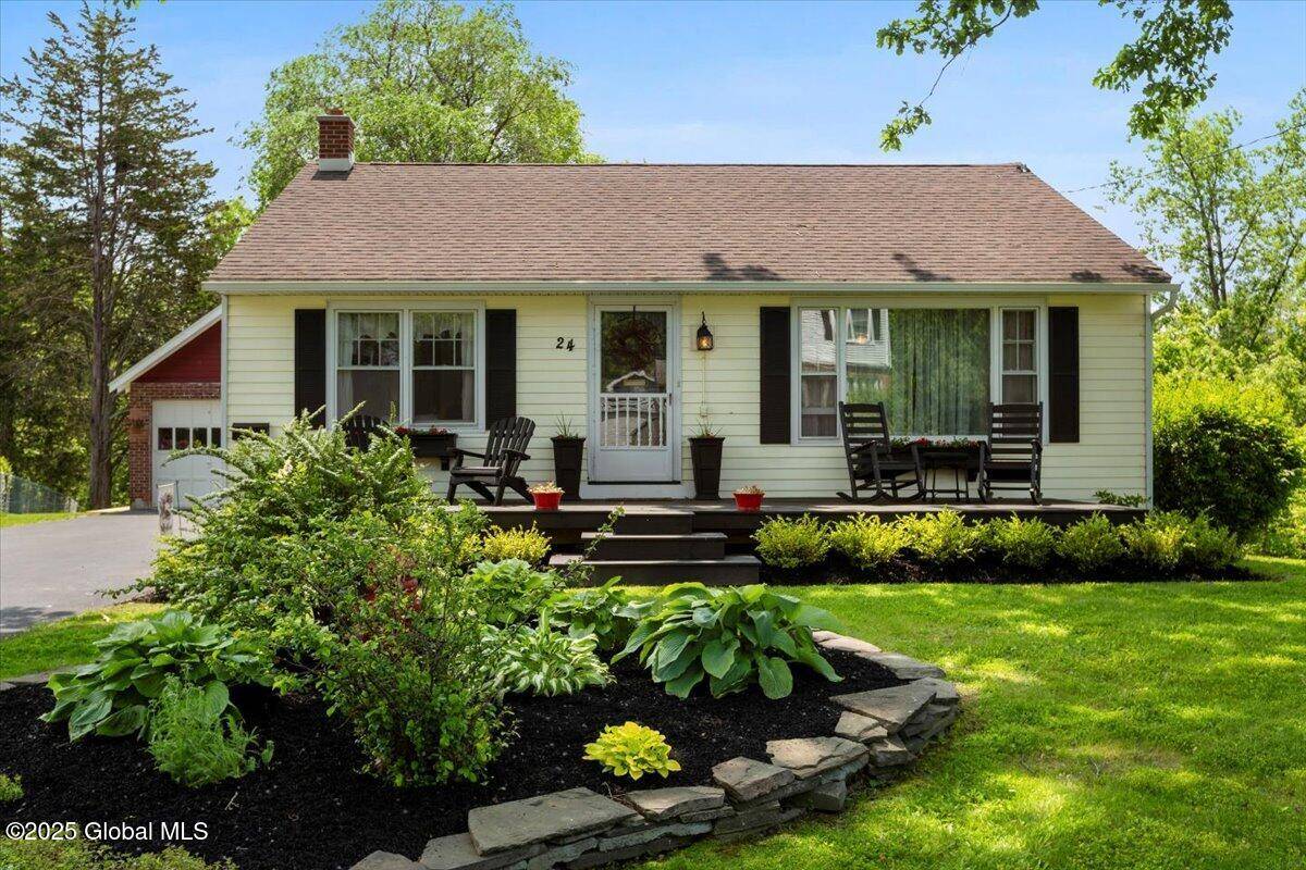 Albany, NY 12208,24 Sawyer Place