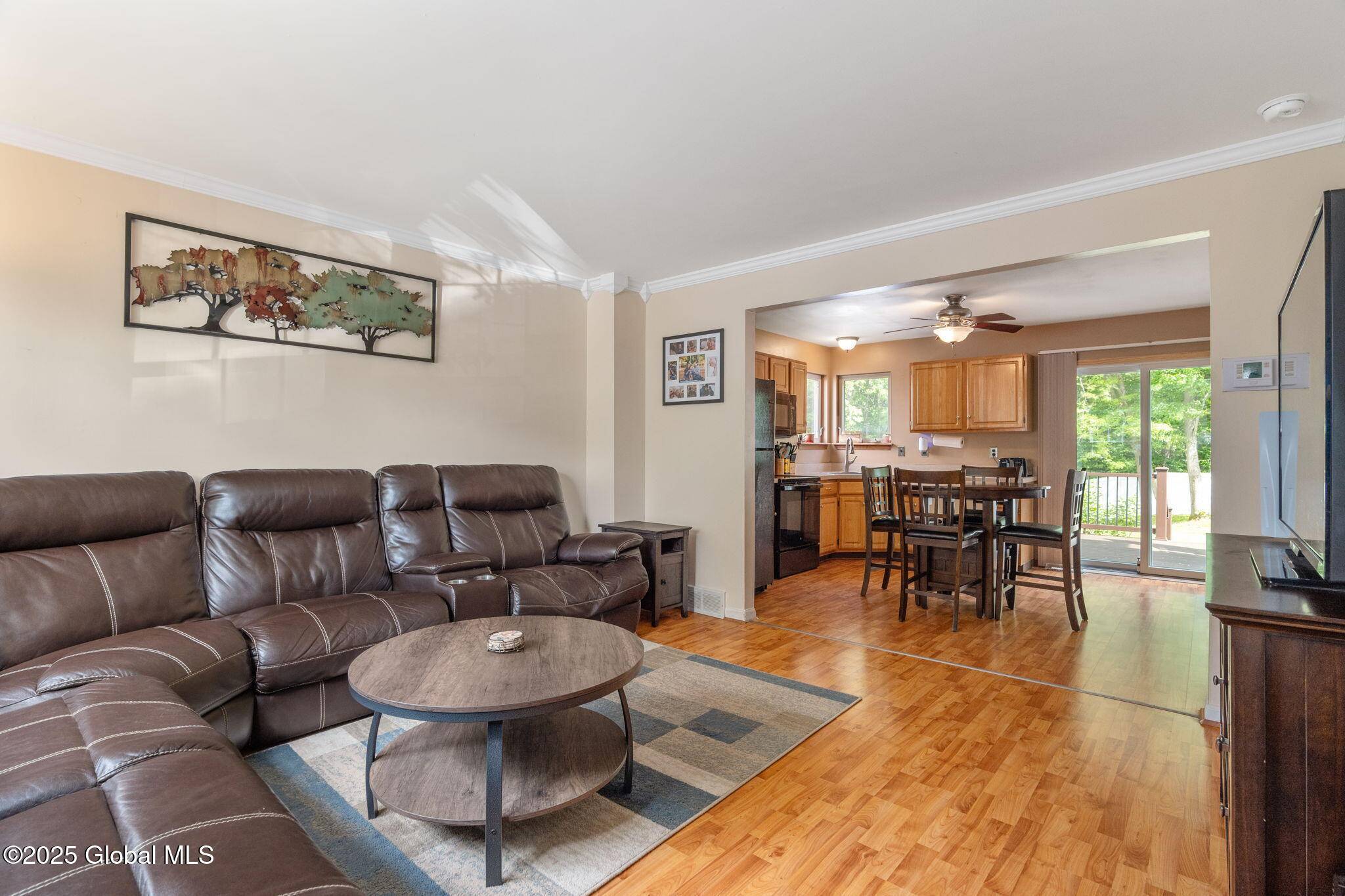 Schenectady, NY 12304,494 Chadwick Road
