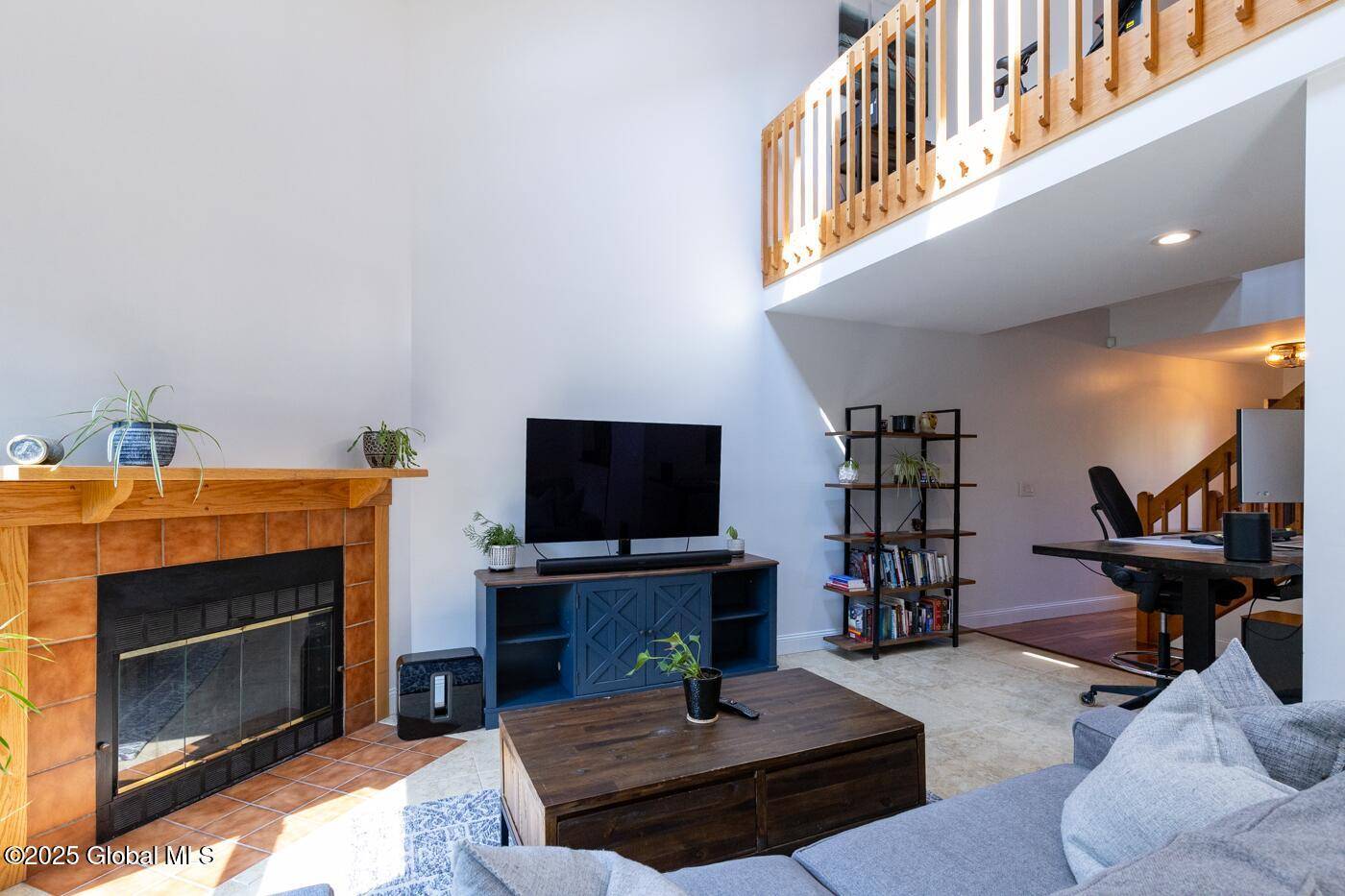 Colonie, NY 12110,25 Surrey Hill Drive