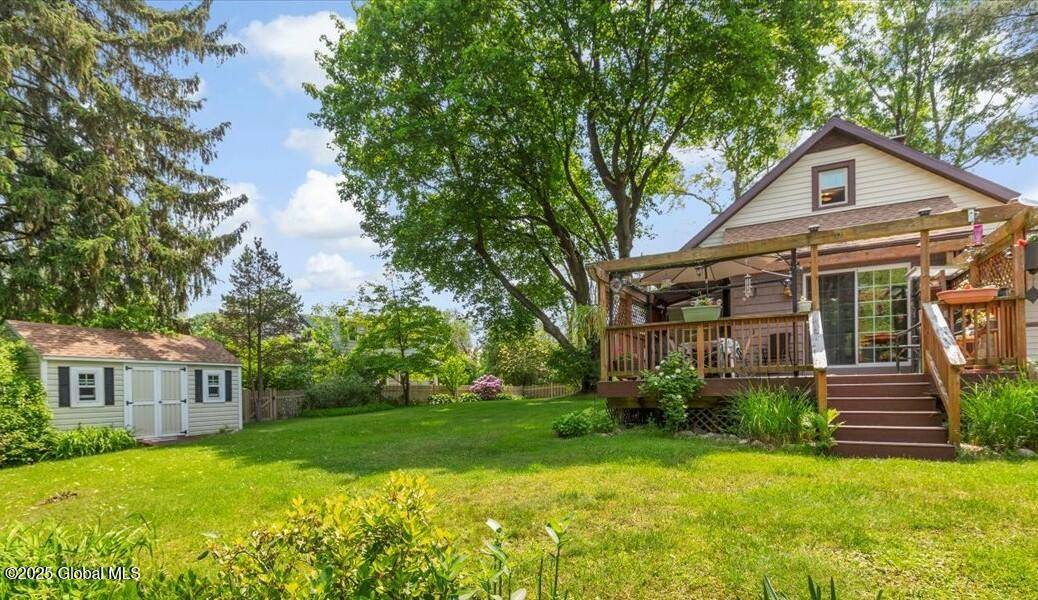 Colonie, NY 12110,92 Fiddlers Lane