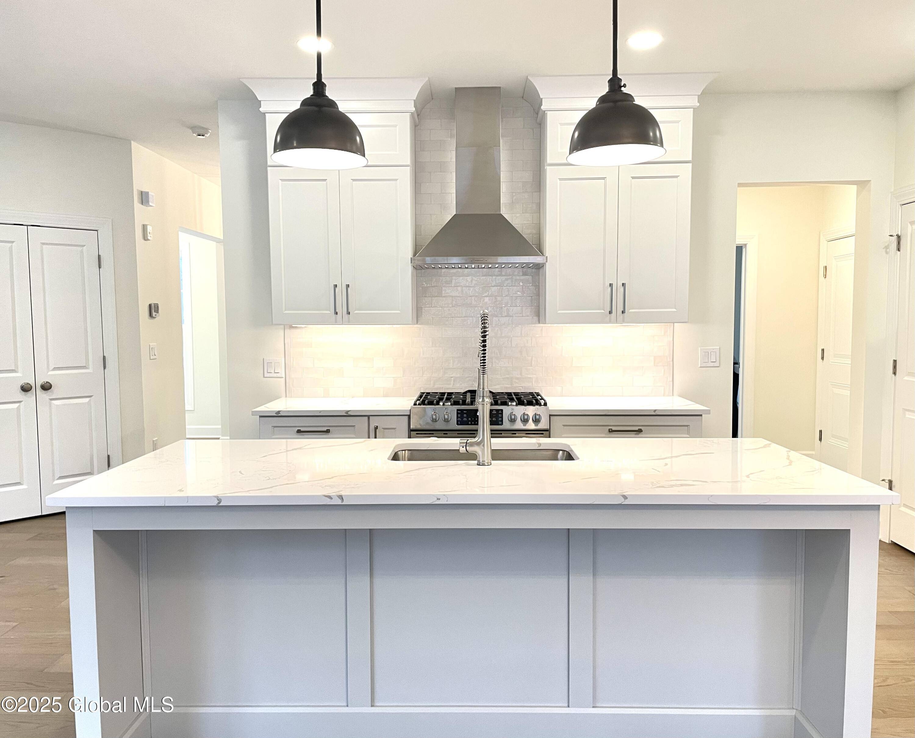 Milton, NY 12020,1 Jennifer Lane
