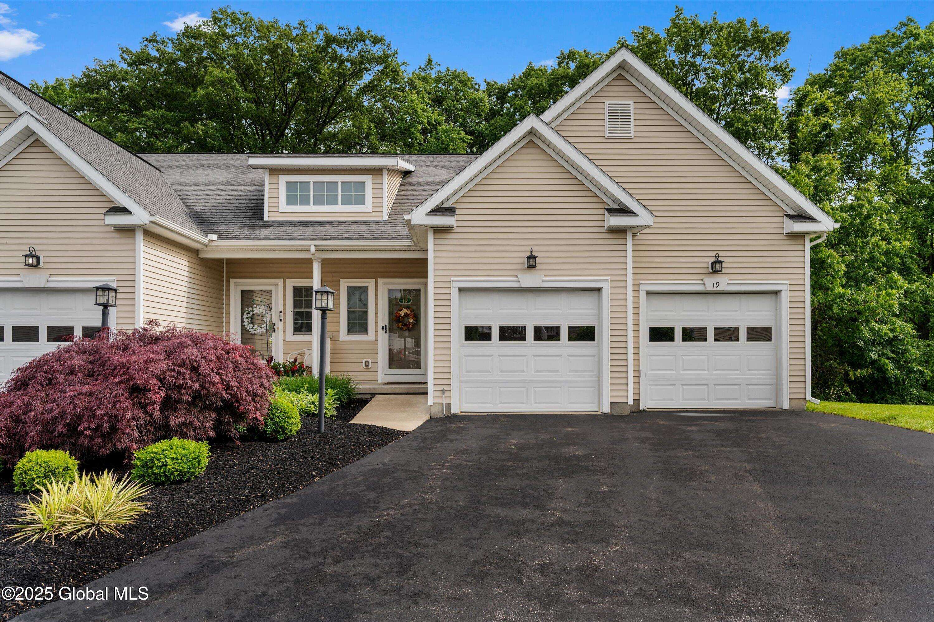 North Greenbush, NY 12180,19 Jordan Point Drive