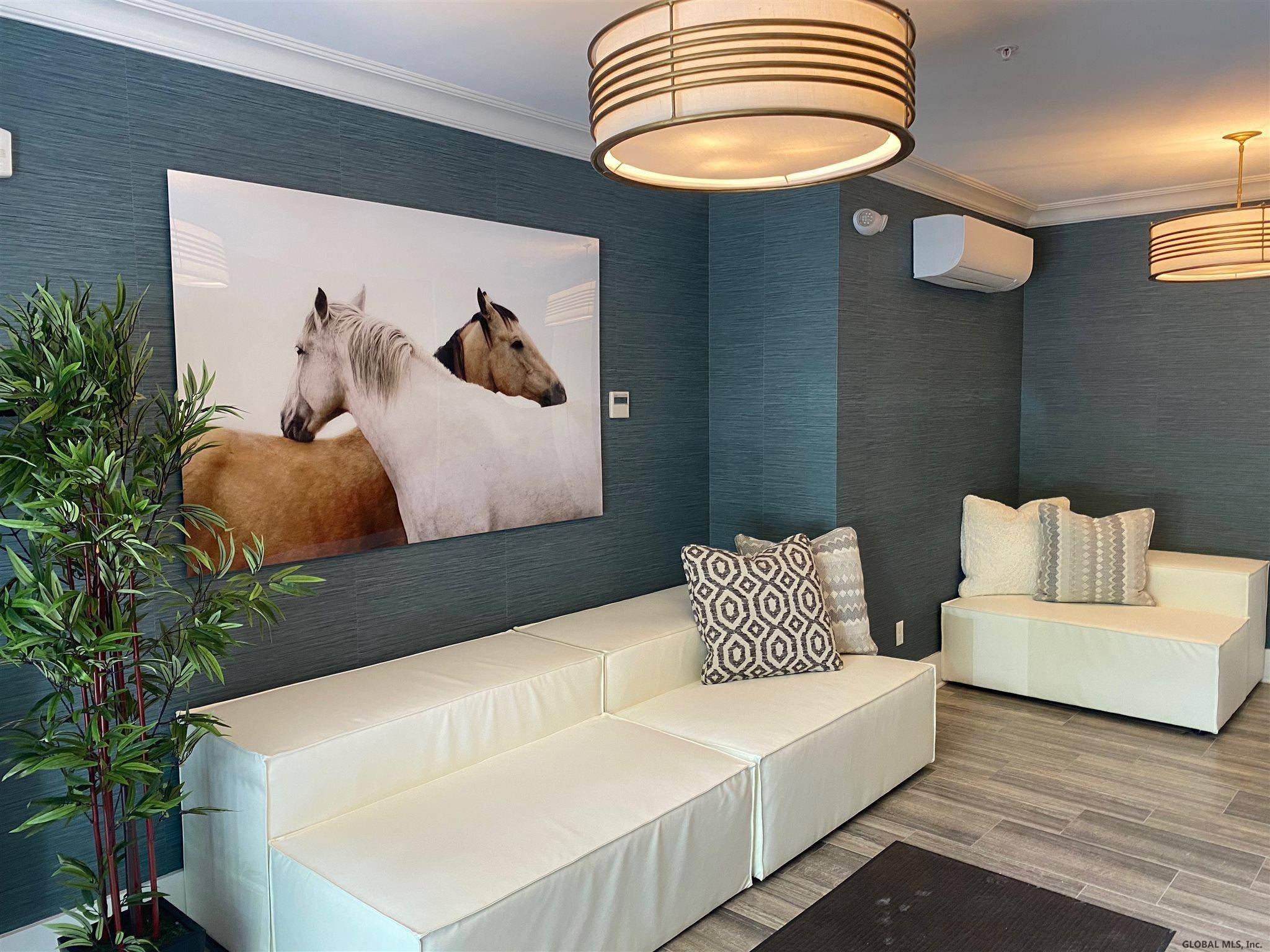 Saratoga Springs, Inside, NY 12866,77 Van Dam Street #201