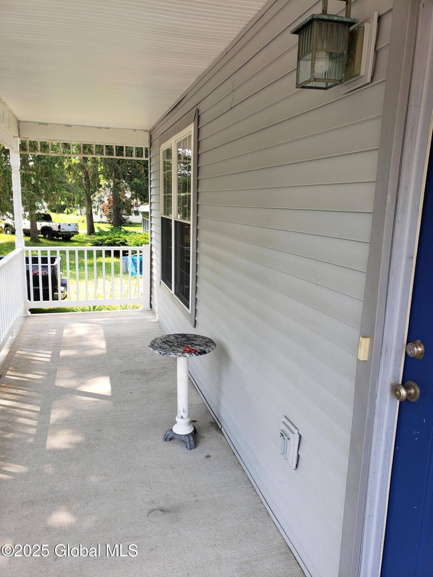 Saratoga Springs, Inside, NY 12866,14 Marion Avenue #1