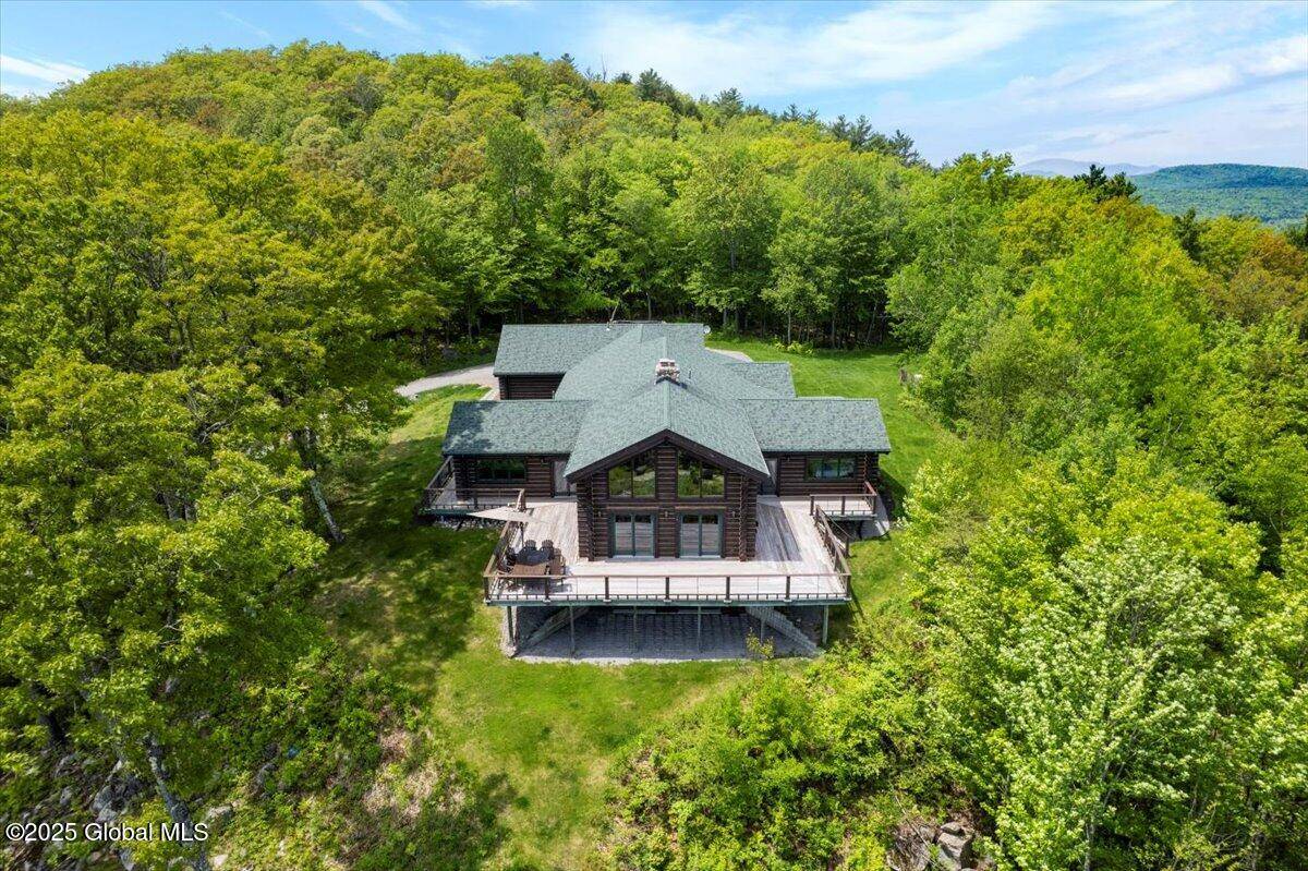 Bolton, NY 12824,84 Twin Boulder Drive