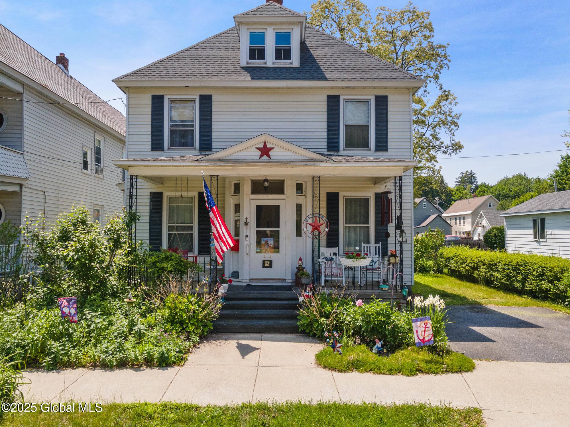 Scotia, NY 12302,7 Bruce Street