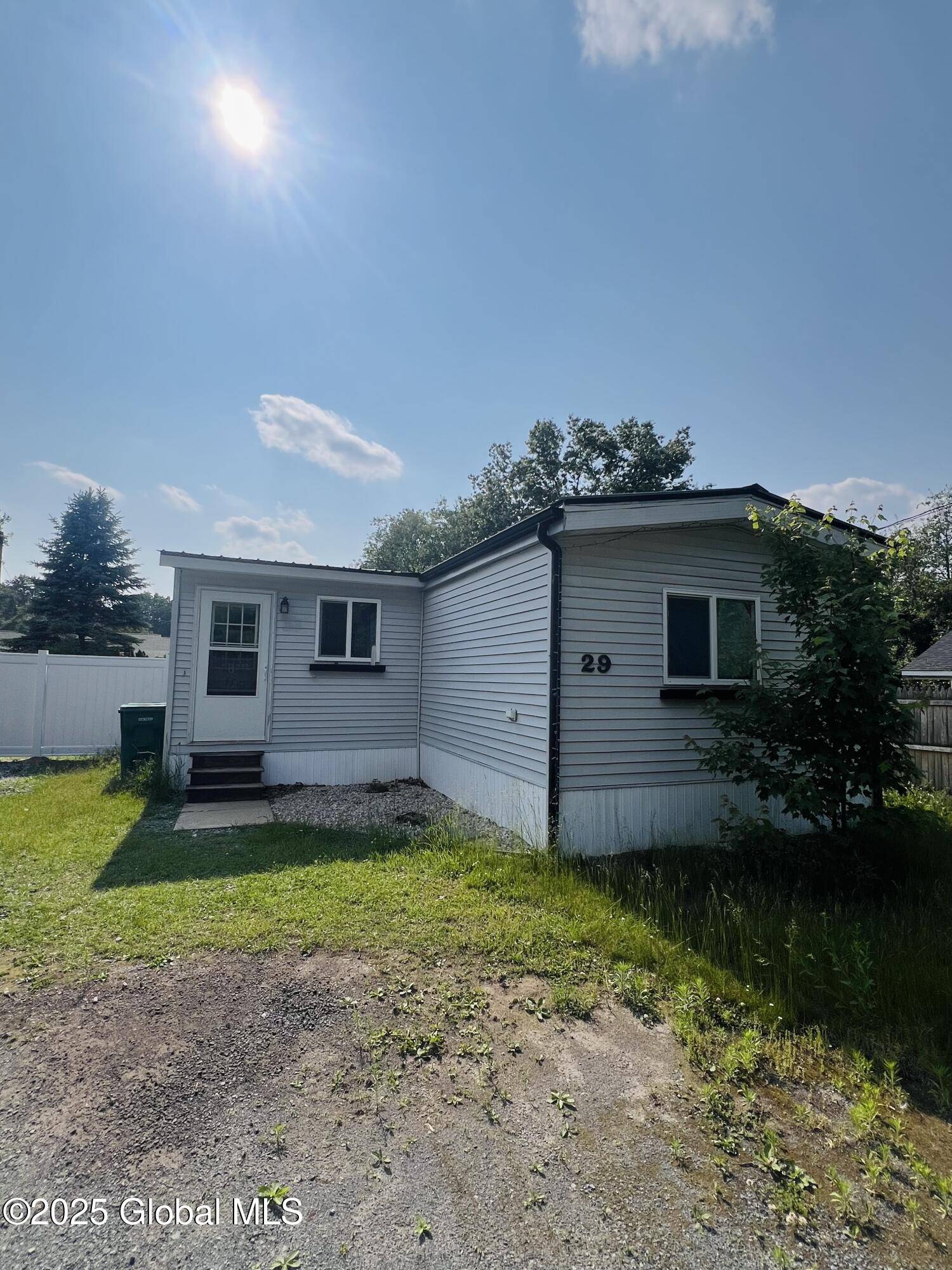 Queensbury, NY 12804,29 Howard Street