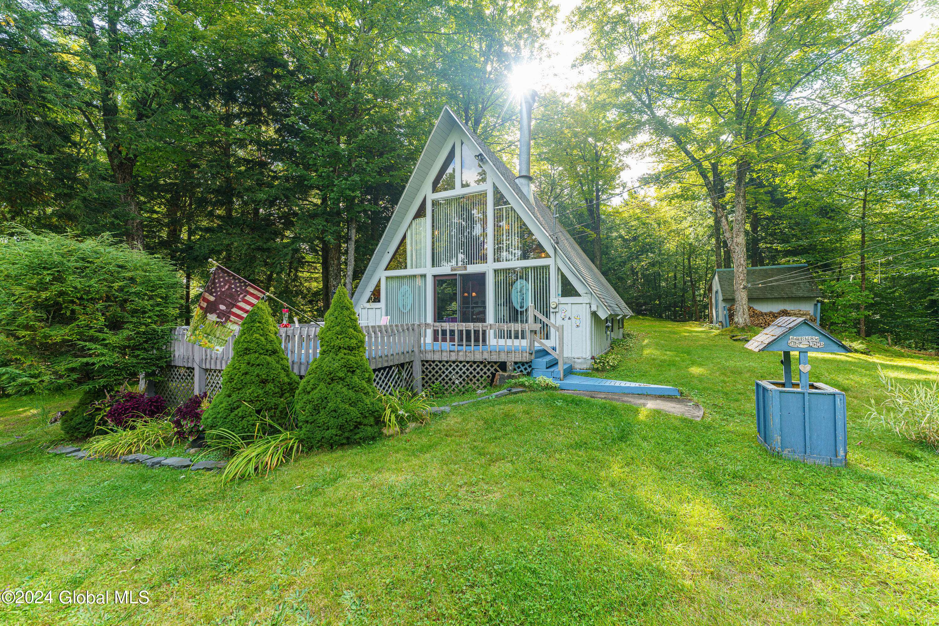 Day, NY 12835,17 Oak Circle