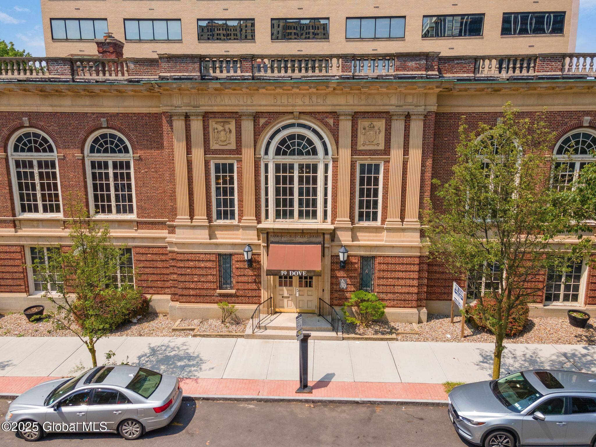 Albany, NY 12210,19 Dove Street
