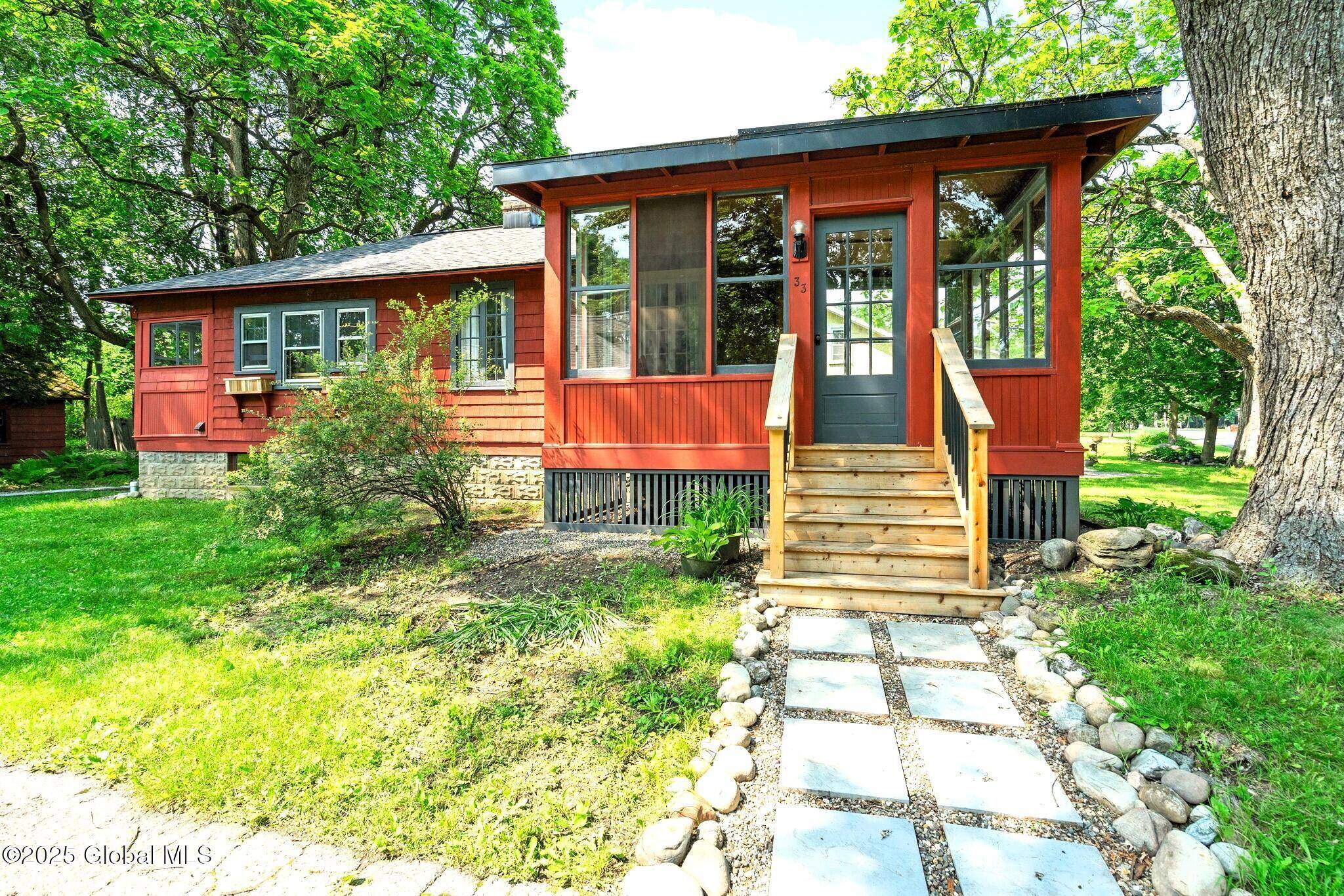Ballston, NY 12019,33 Westside Drive
