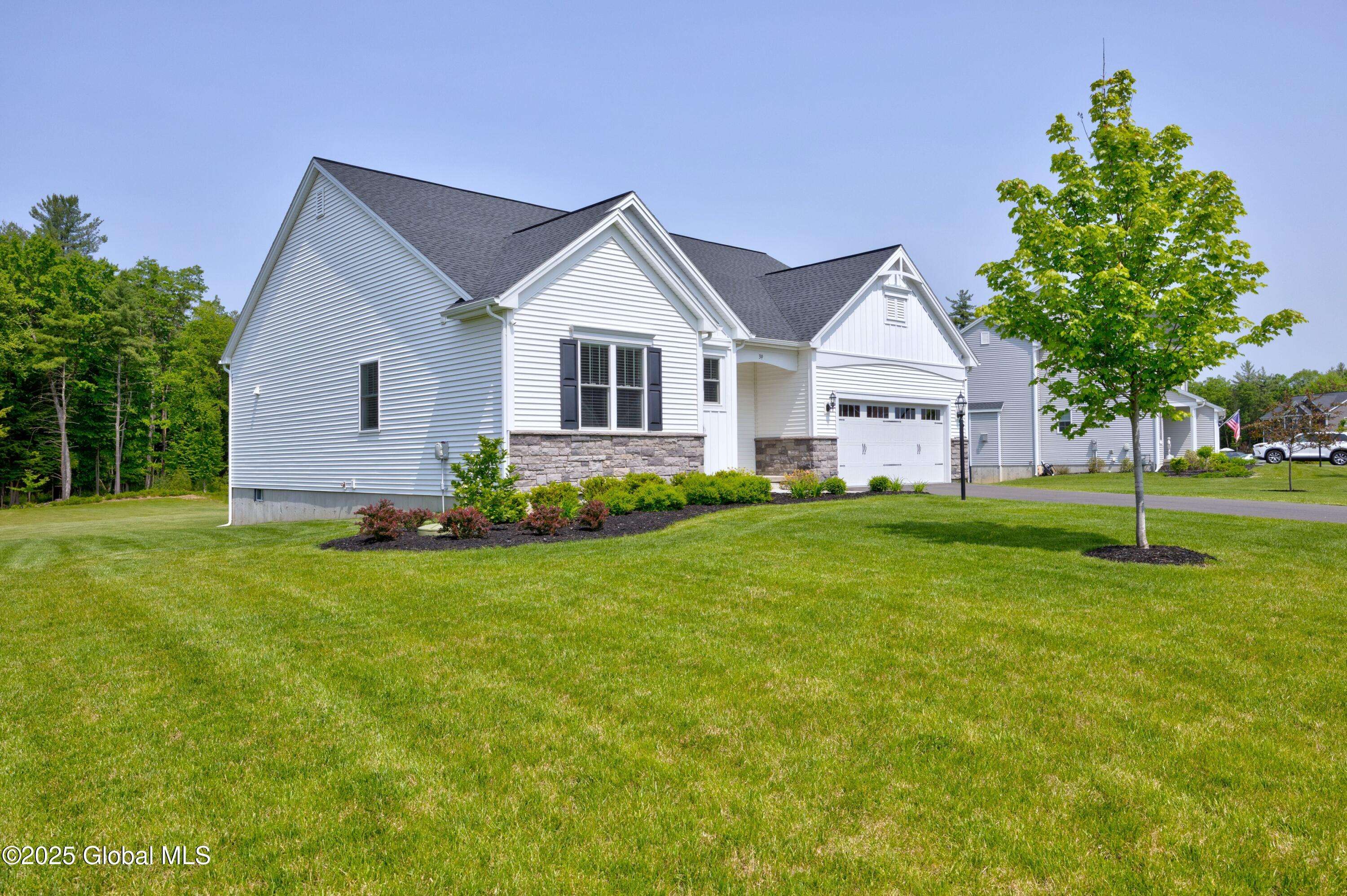 Wilton, NY 12866,39 Berkeley Way