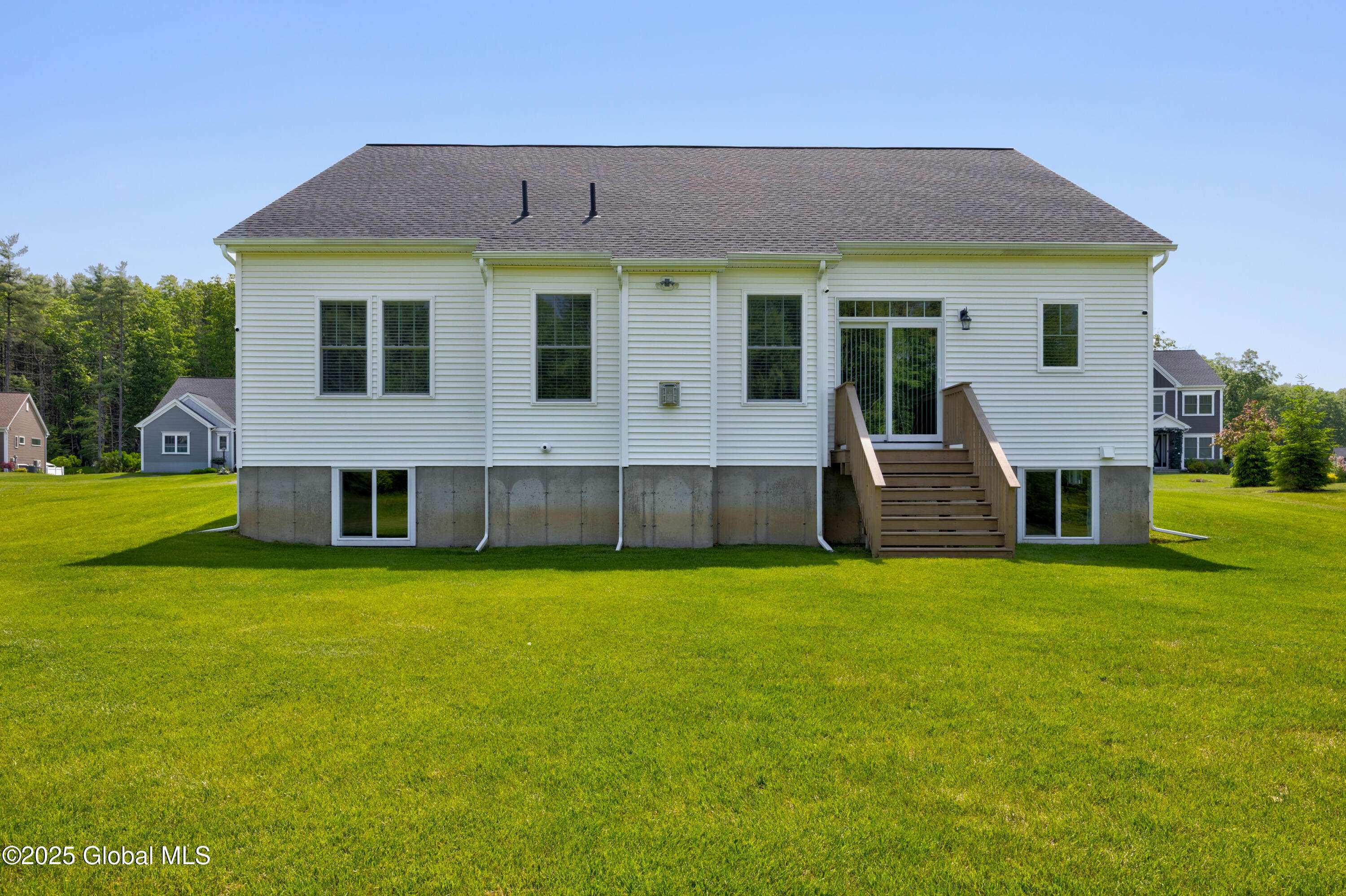 Wilton, NY 12866,39 Berkeley Way
