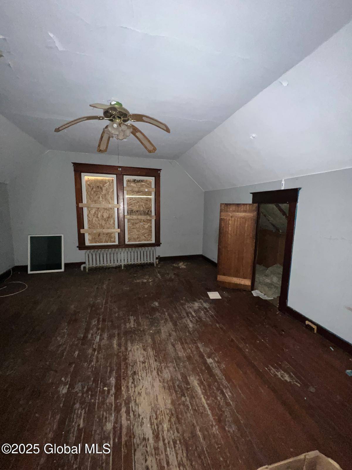 Albany, NY 12202,144 S Hawk Street